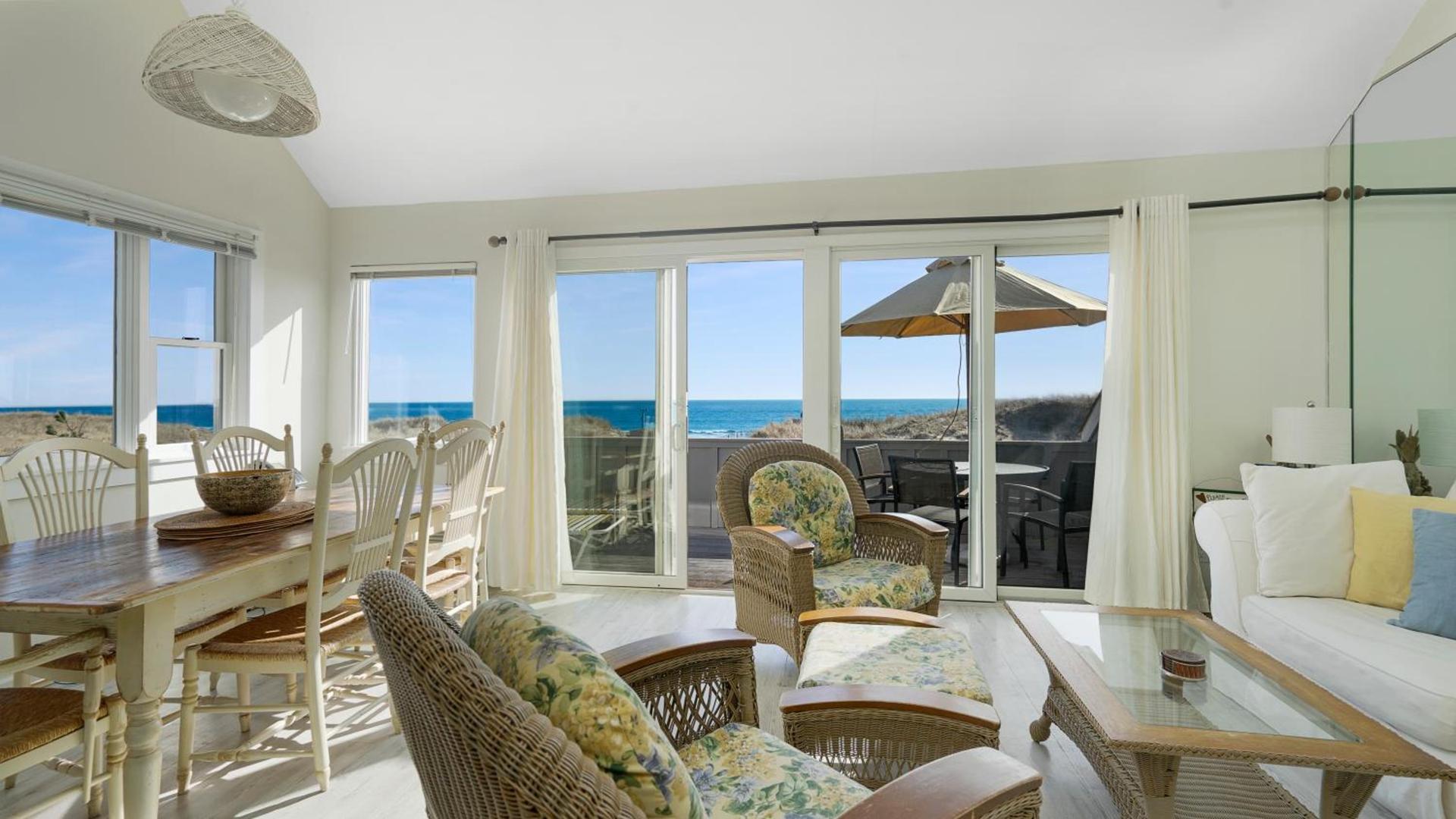 Windward Shores photo 13