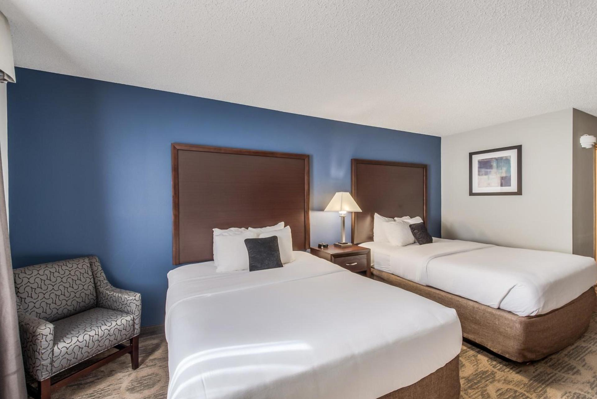 Red Lion Inn & Suites Sequim at Olympic National Park photo 22