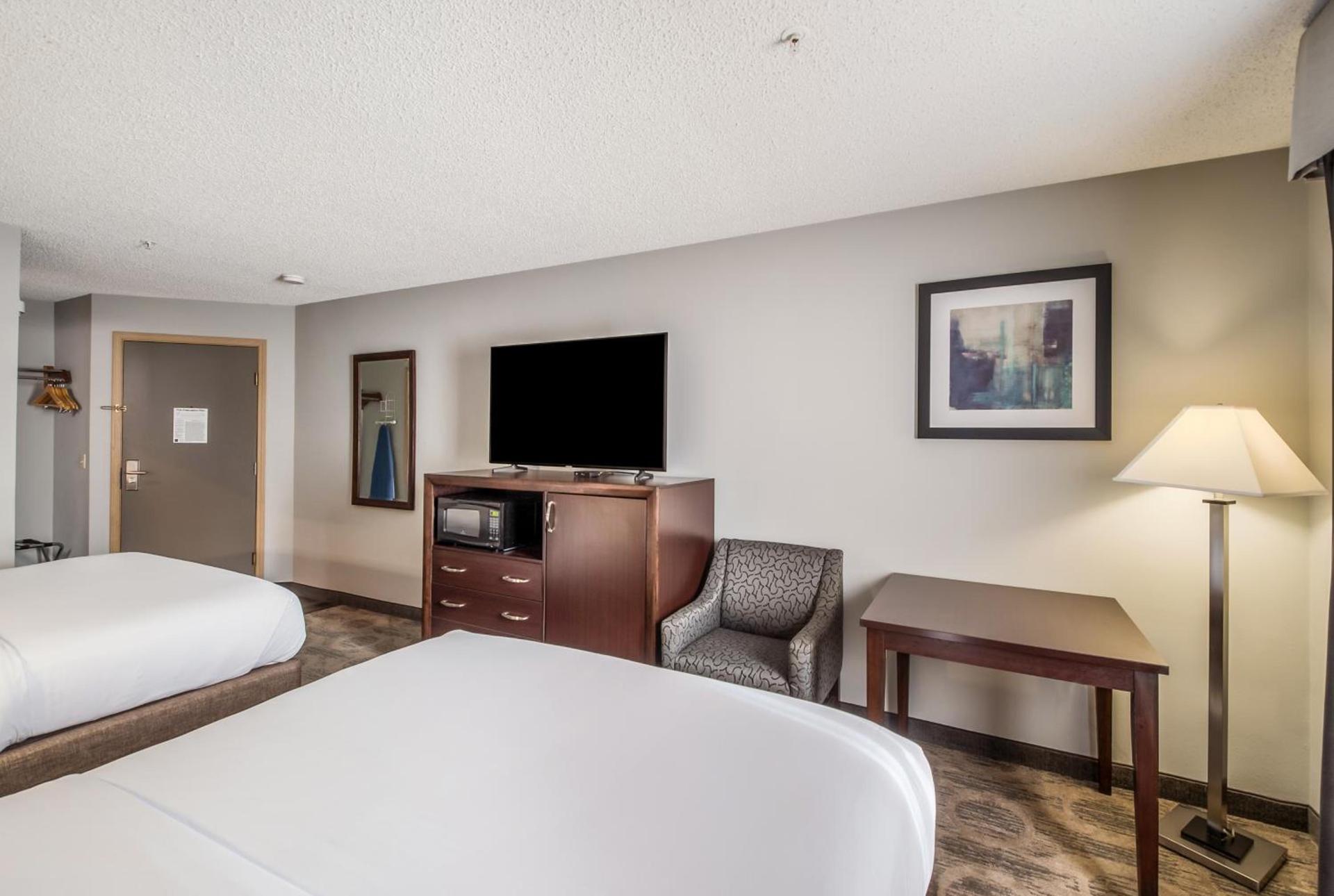 Red Lion Inn & Suites Sequim at Olympic National Park photo 23