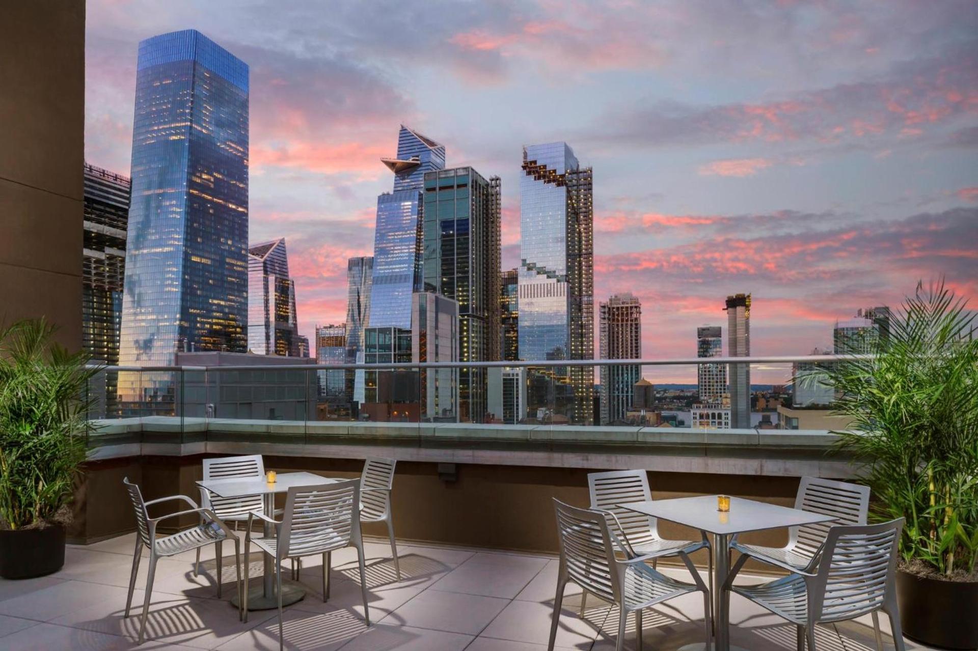DoubleTree by Hilton New York Times Square South photo 22