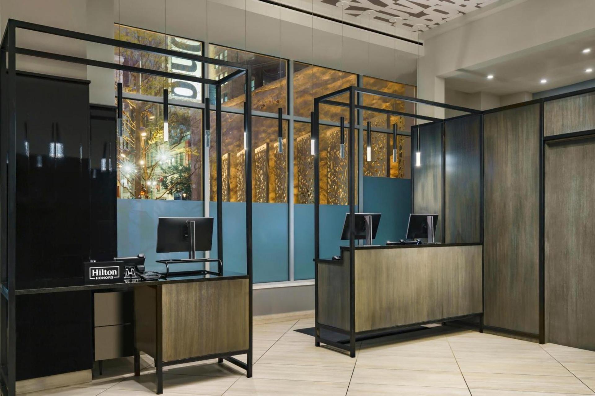 DoubleTree by Hilton New York Times Square South photo 23