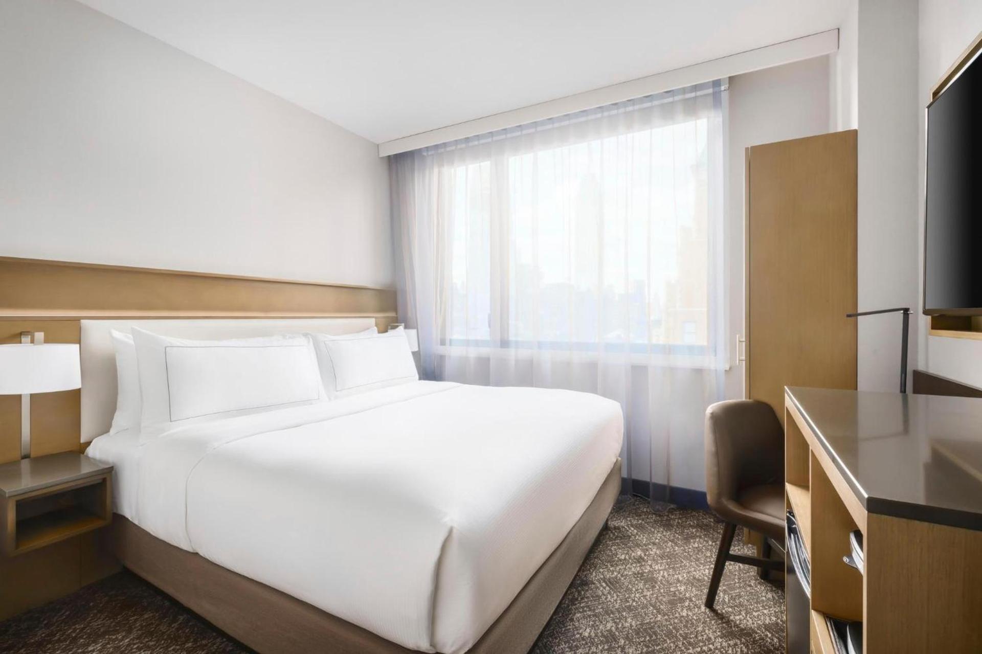 DoubleTree by Hilton New York Times Square South photo 24