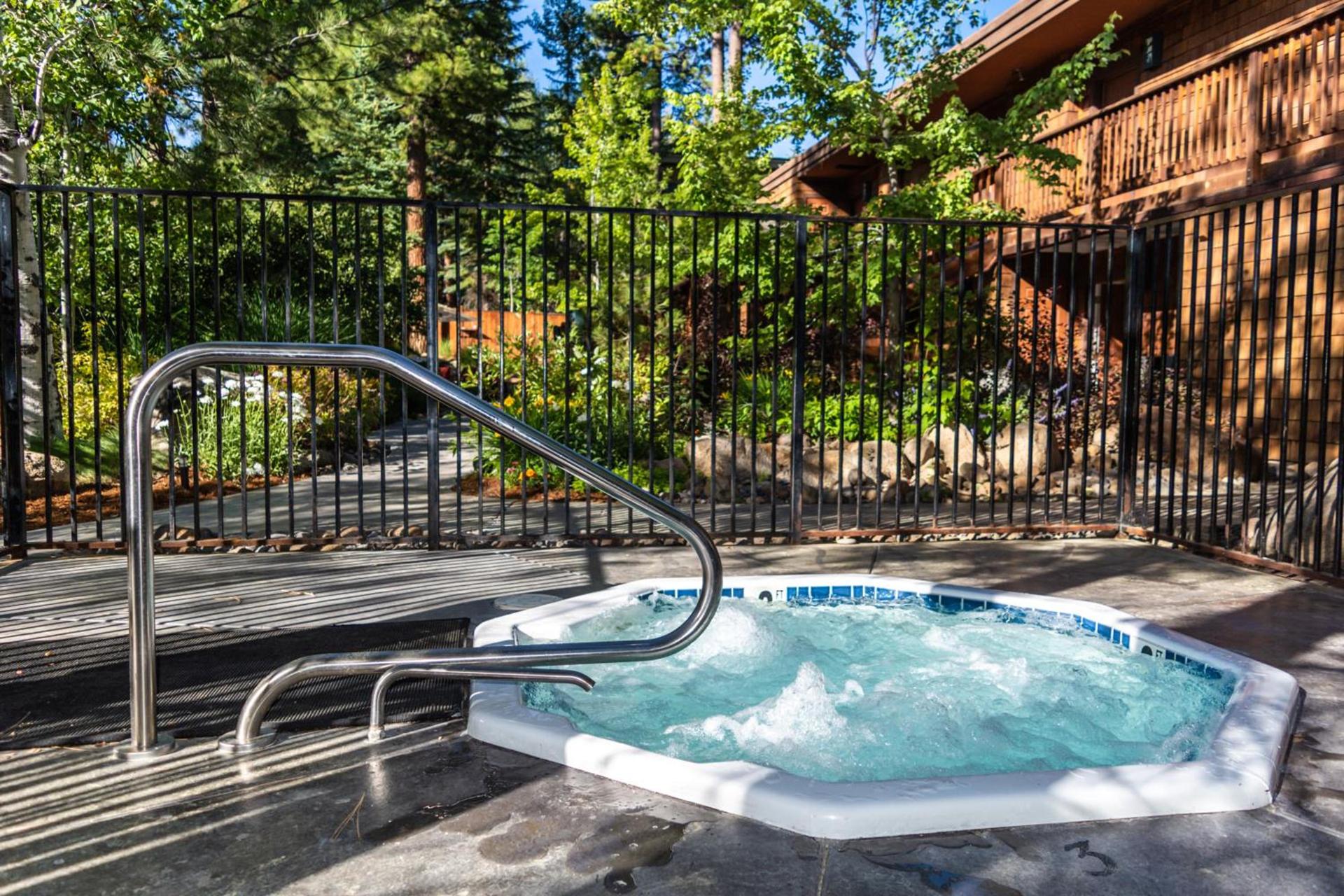 North Lake Lodges & Villas photo 45