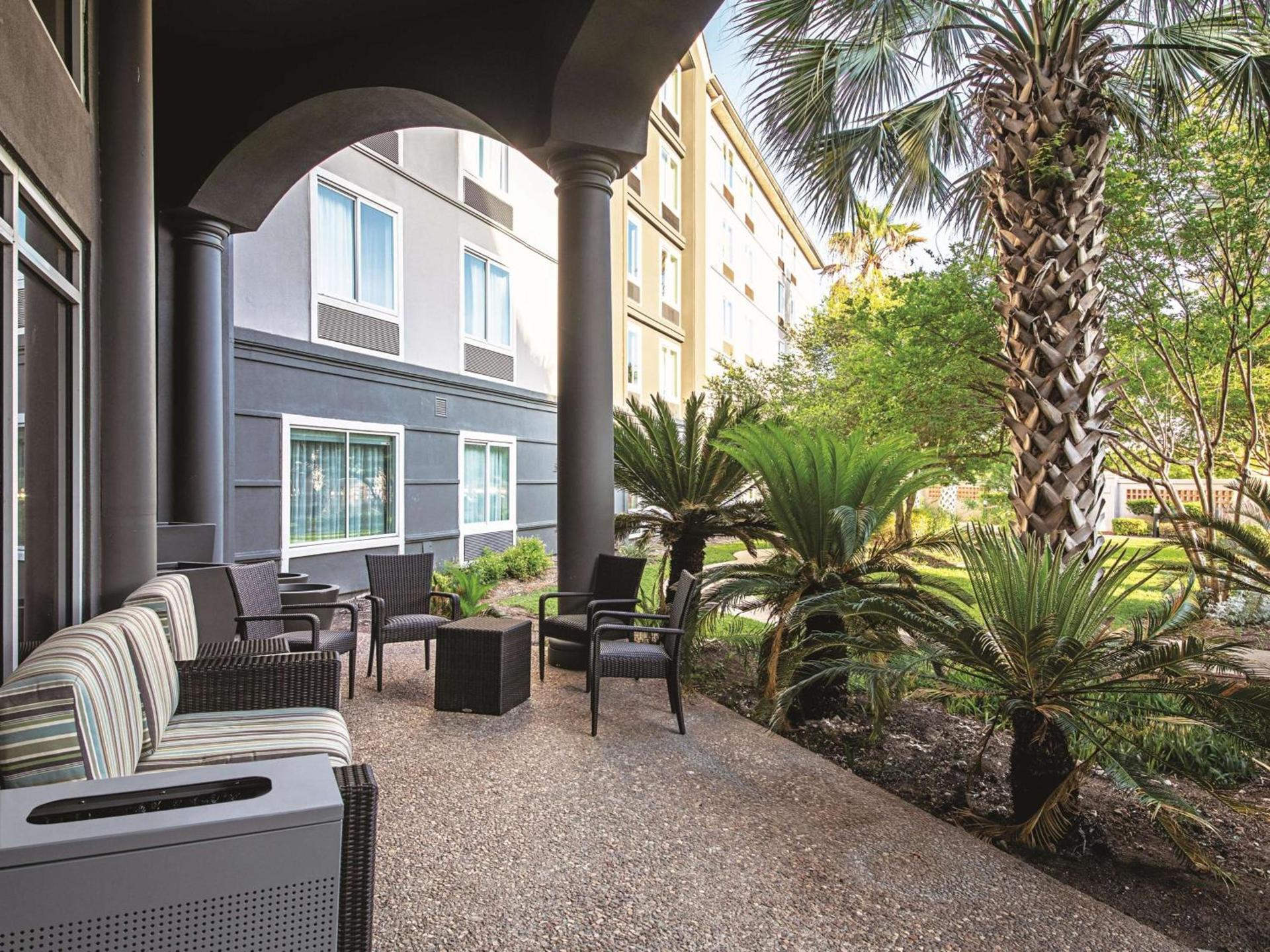La Quinta by Wyndham Austin Airport photo 3
