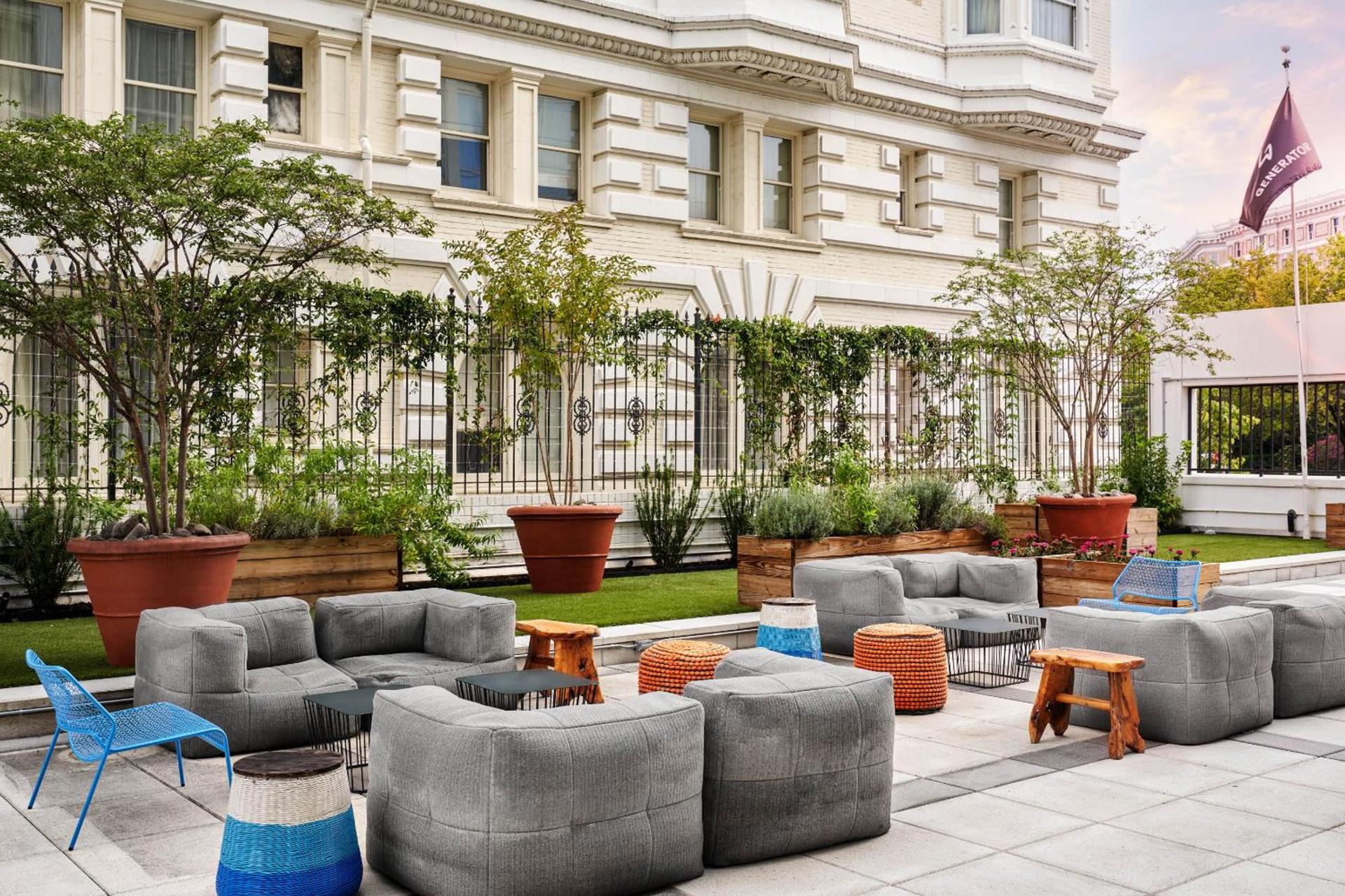 Hotel Rendale Washington DC photo 2