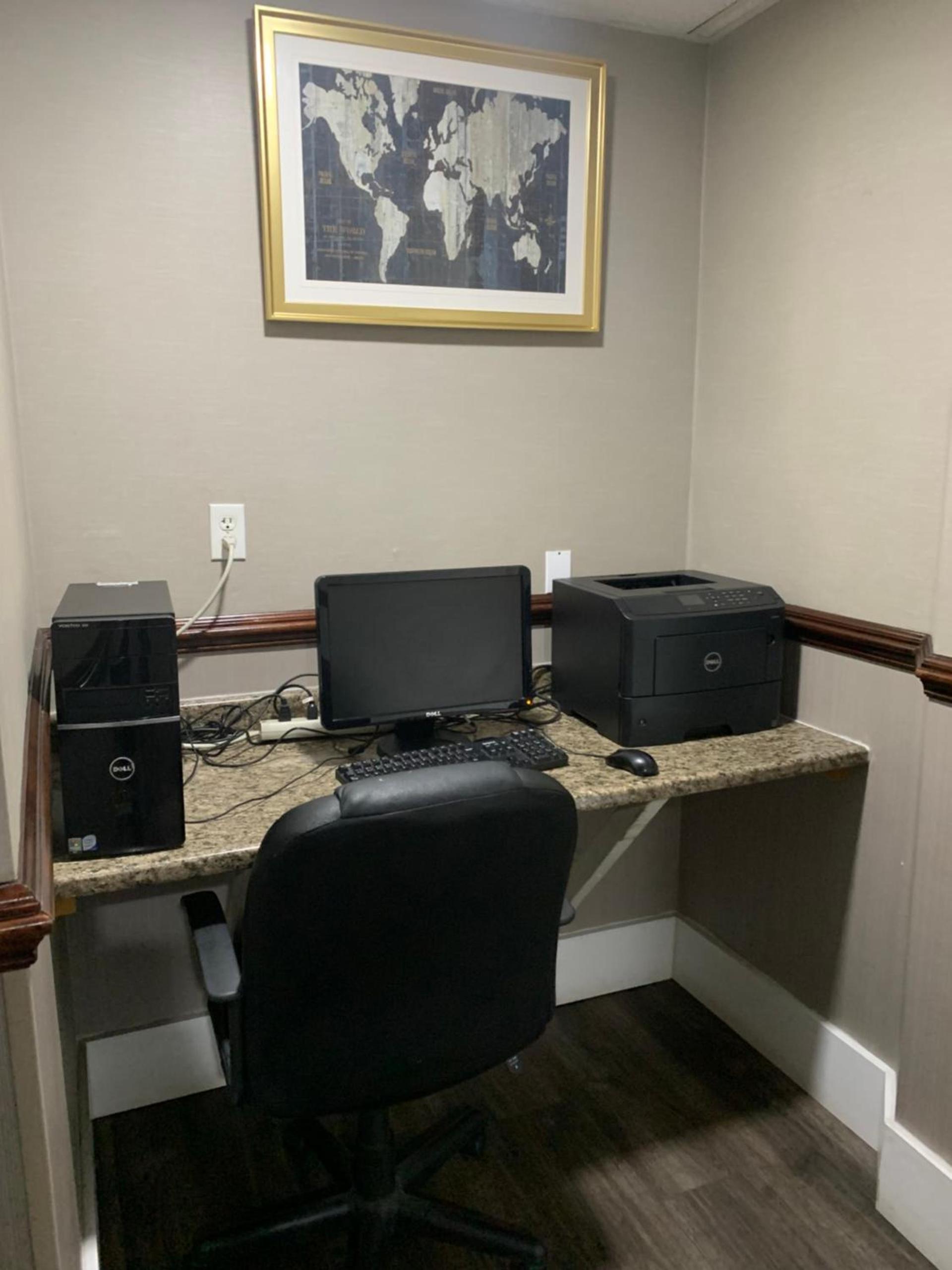 Quality Inn & Suites Quantico photo 33