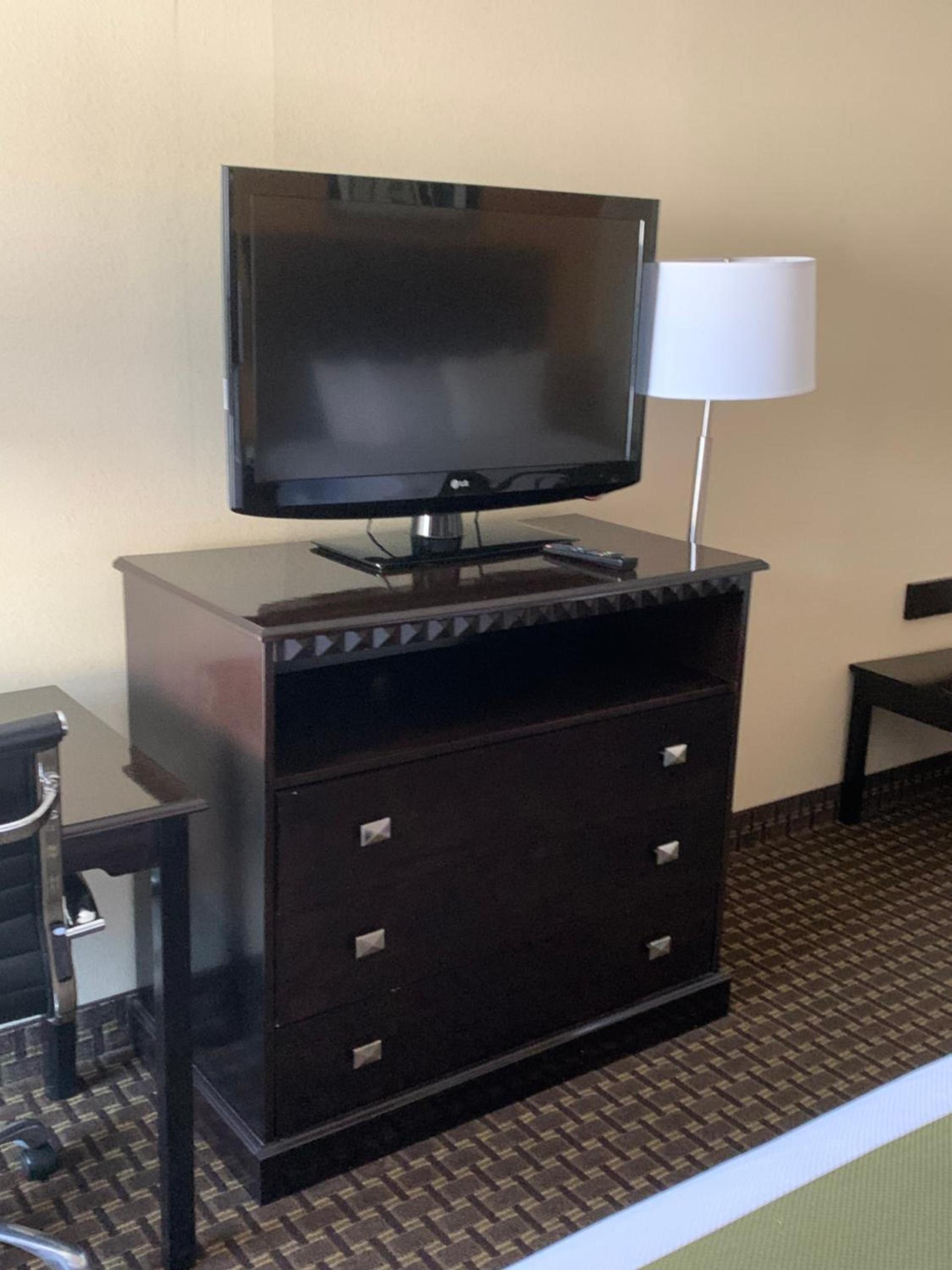Quality Inn & Suites Quantico photo 34