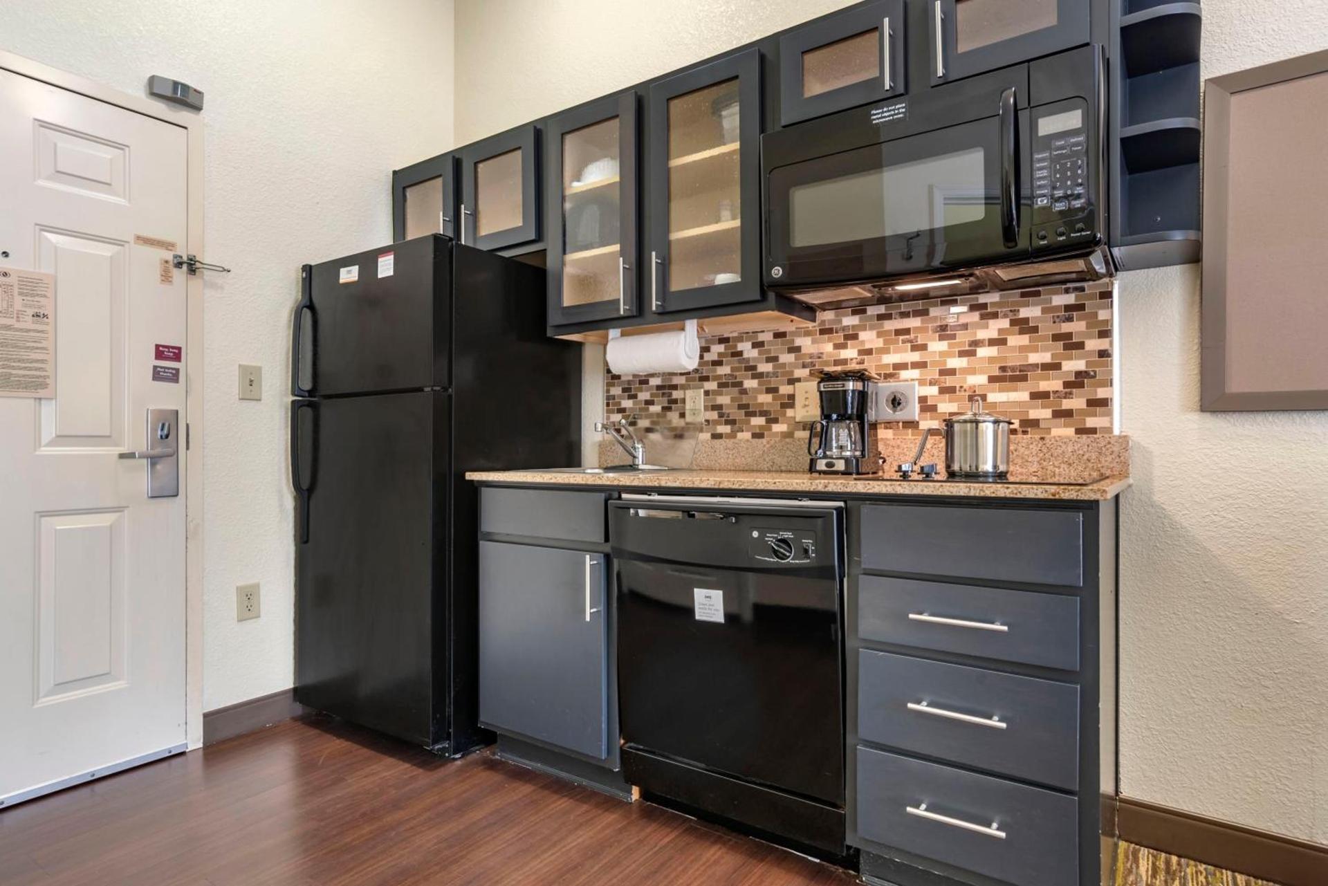 Candlewood Suites Alabaster by IHG photo 31