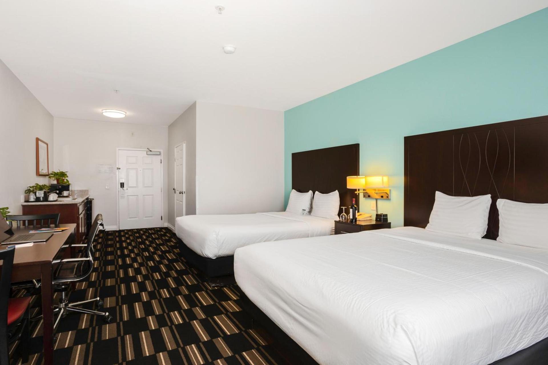The Hotel Oceanside photo 77