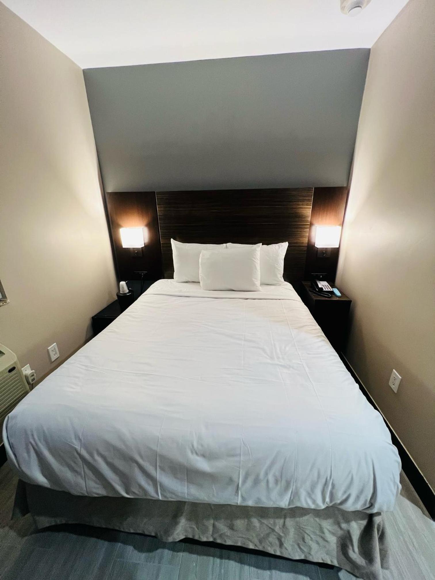 Rockaway Hotel photo 6