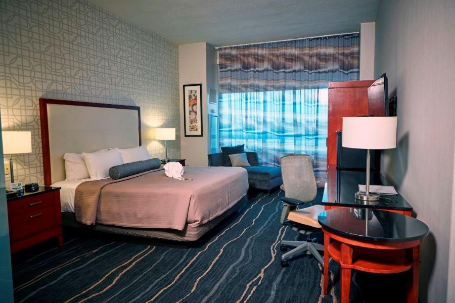 Bally's Quad Cities Casino & Hotel photo 2