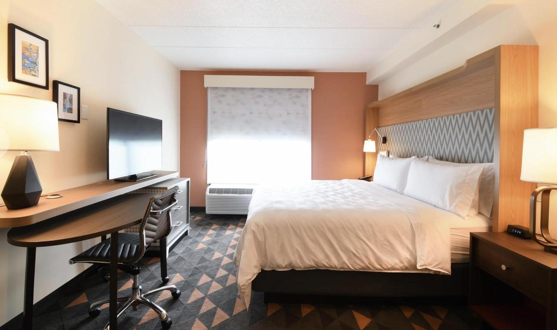 Holiday Inn Fredericksburg - Conference Center by IHG photo 5