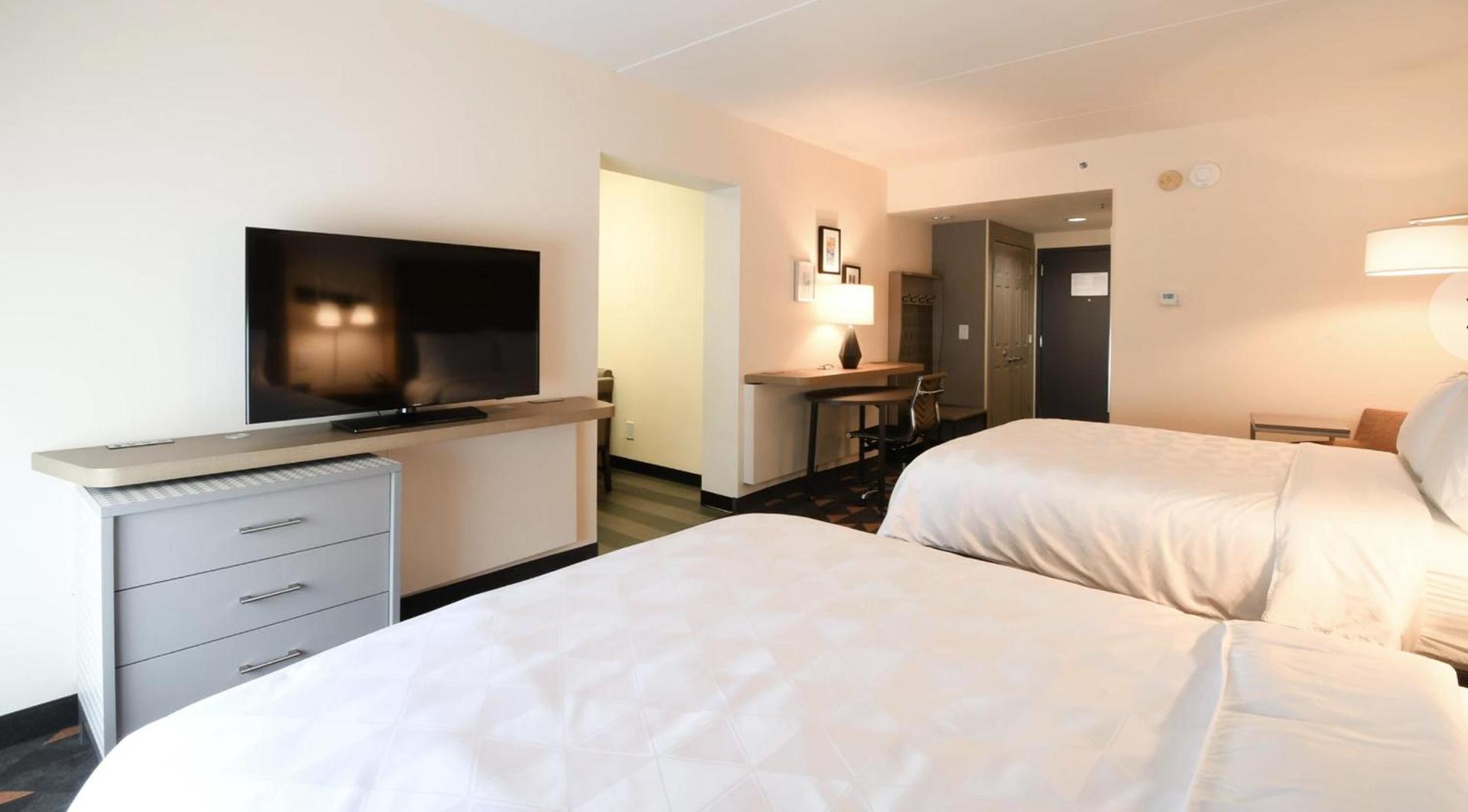 Holiday Inn Fredericksburg - Conference Center by IHG photo 8