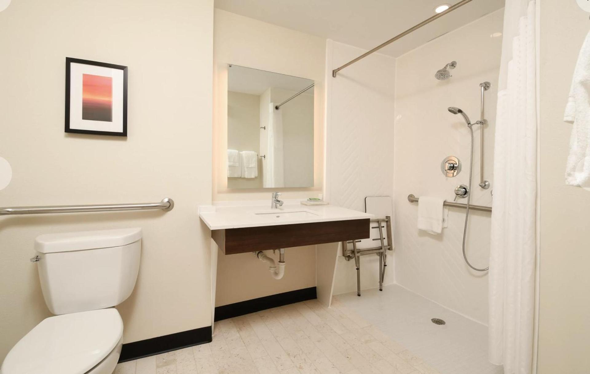 Holiday Inn Fredericksburg - Conference Center by IHG photo 12
