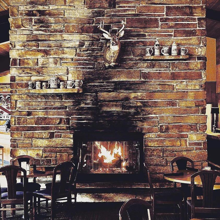 The Ellison Inn & Lounge photo 10