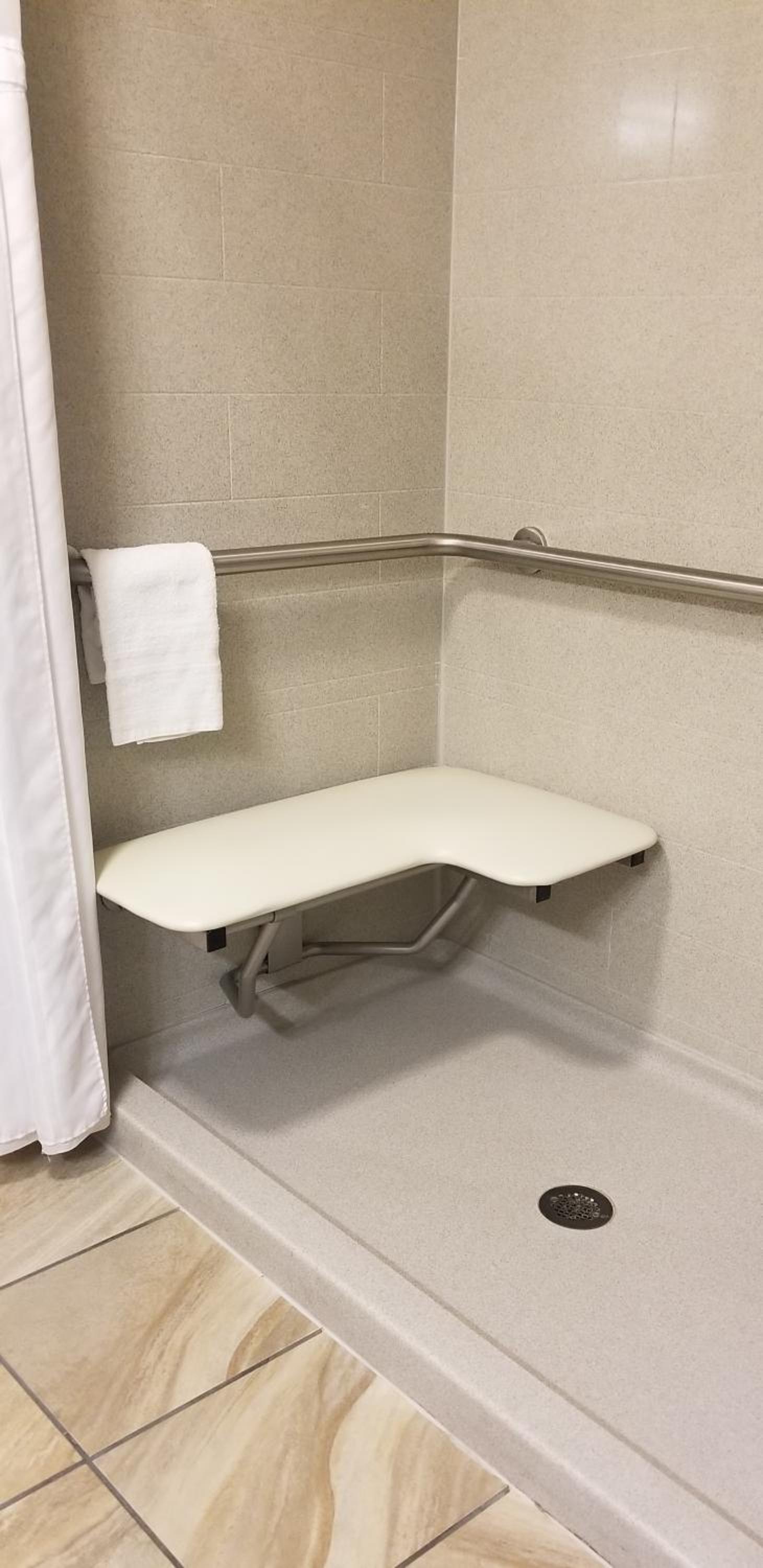BEST WESTERN Plus Menomonie Inn & Suites photo 65