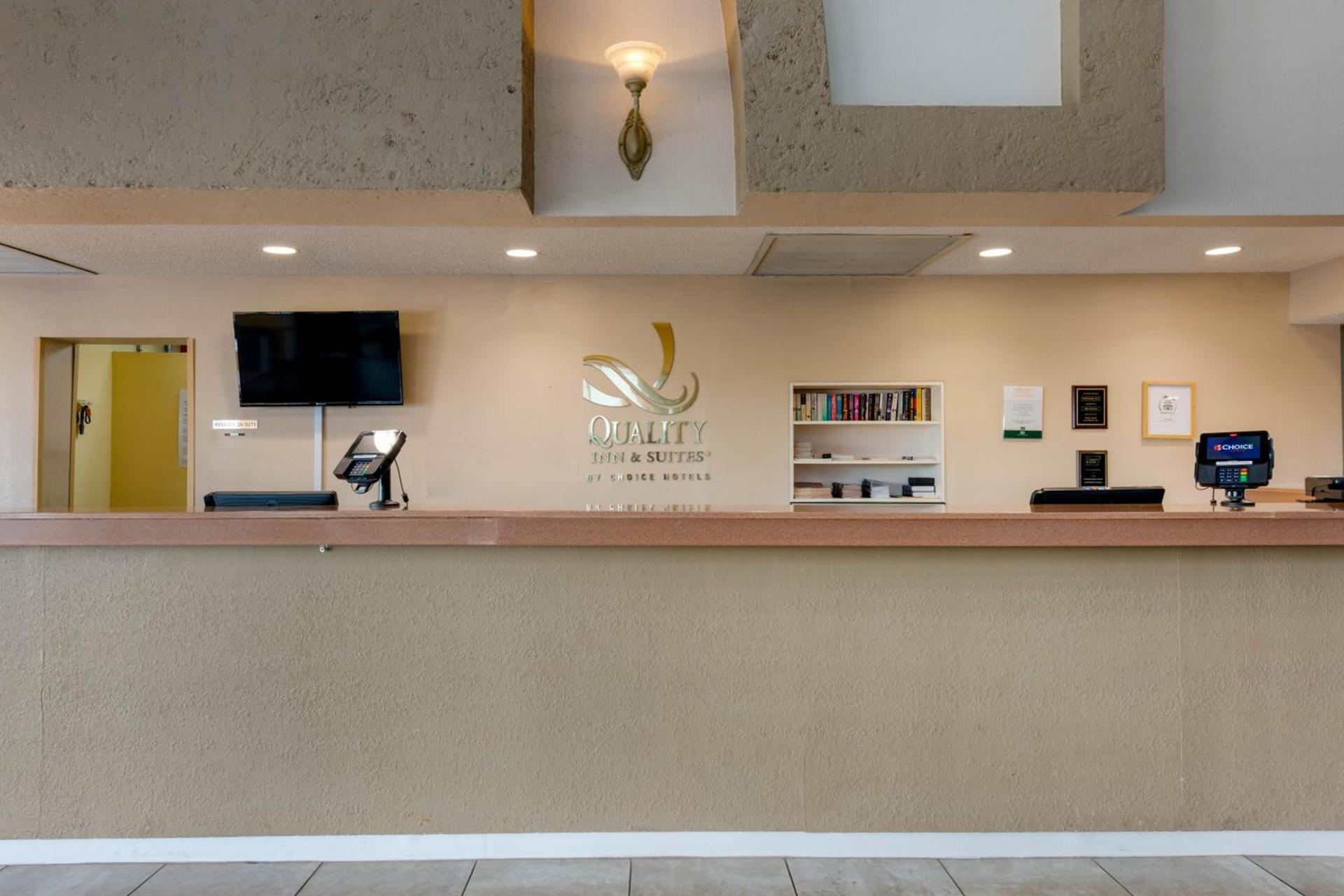 Quality Inn & Suites Conference Center photo 3