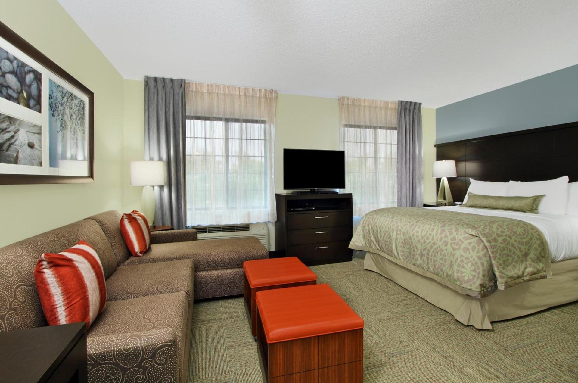 Staybridge Suites Tysons - McLean by IHG photo 12