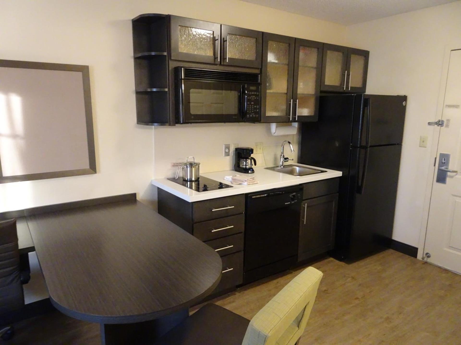 Candlewood Suites Glen Allen-Short Pump photo 20