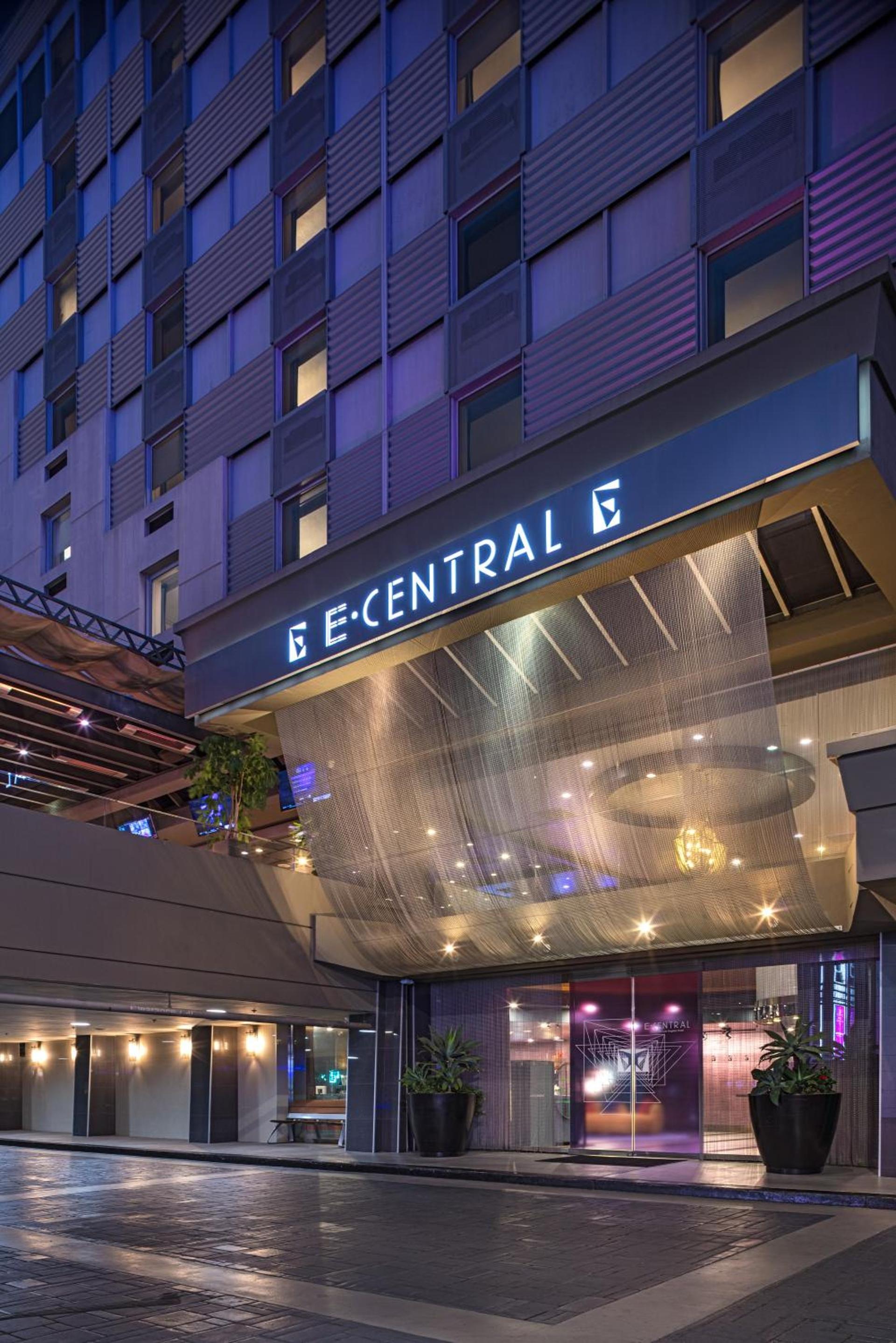 E Central Hotel Downtown Los Angeles photo 22