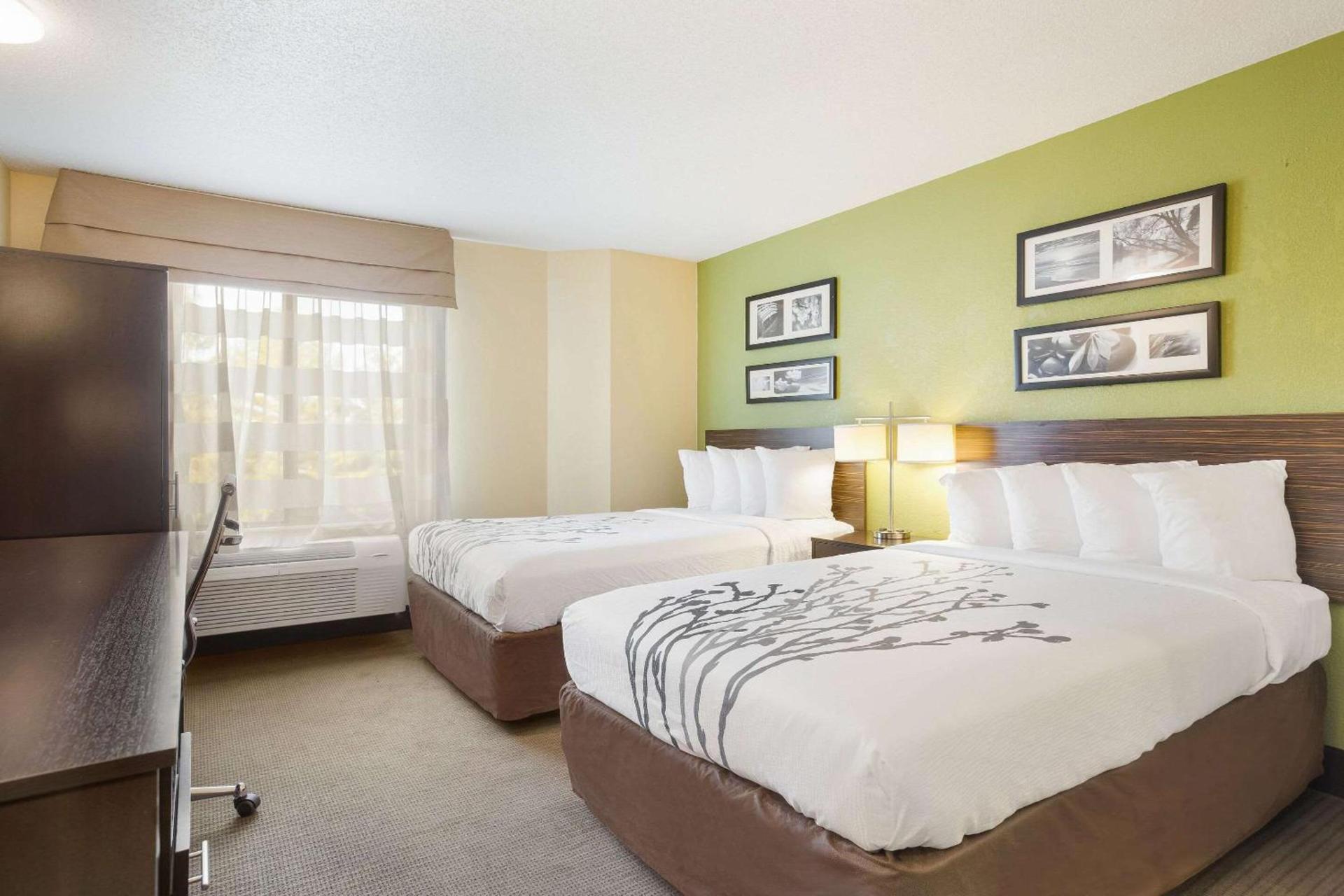Spark By Hilton Grand Rapids photo 7