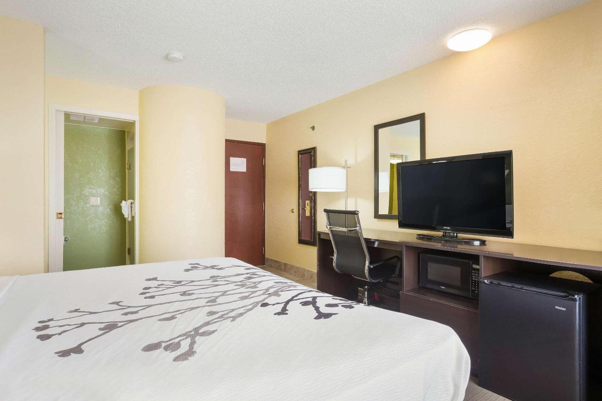 Spark By Hilton Grand Rapids photo 21