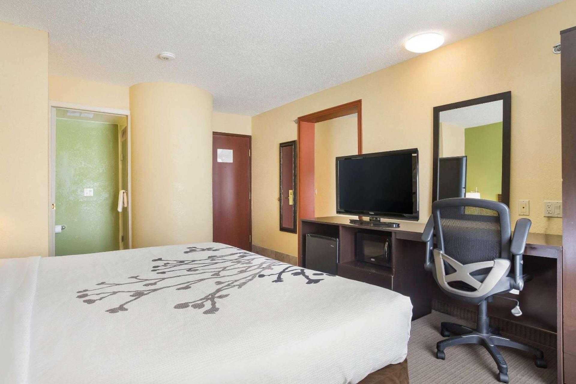 Spark By Hilton Grand Rapids photo 27