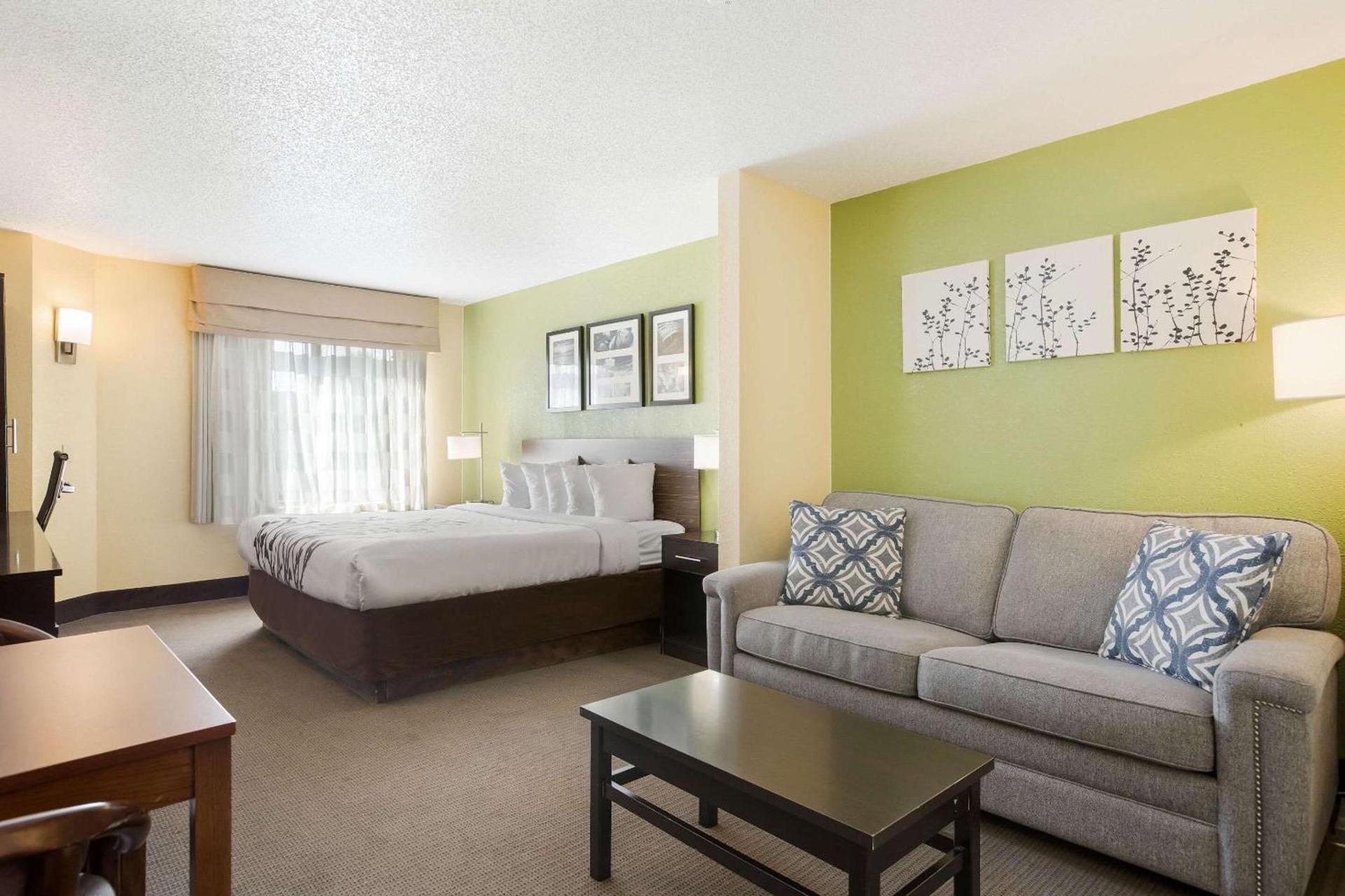 Spark By Hilton Grand Rapids photo 29
