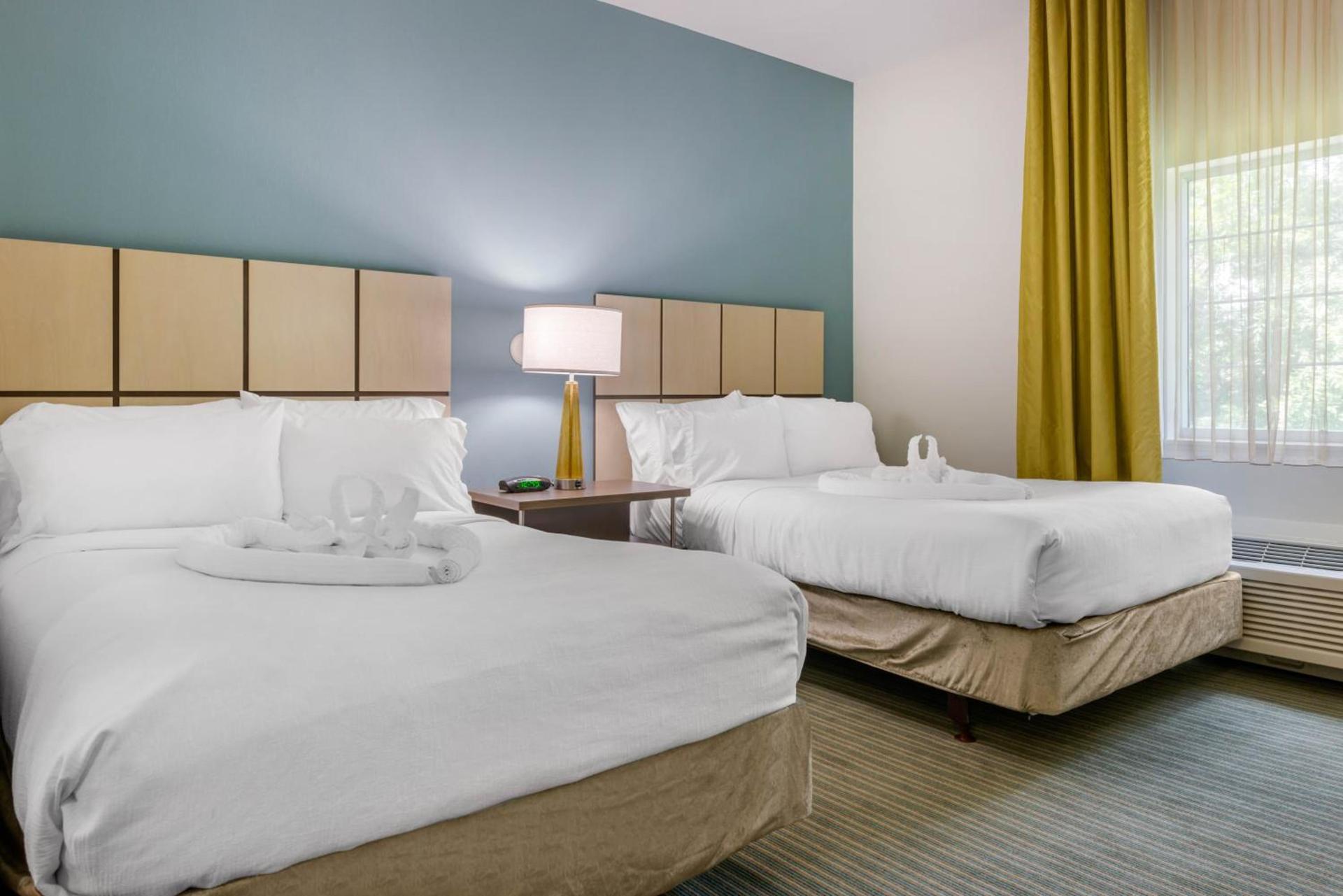 Candlewood Suites Fort Myers Interstate 75 by IHG photo 7