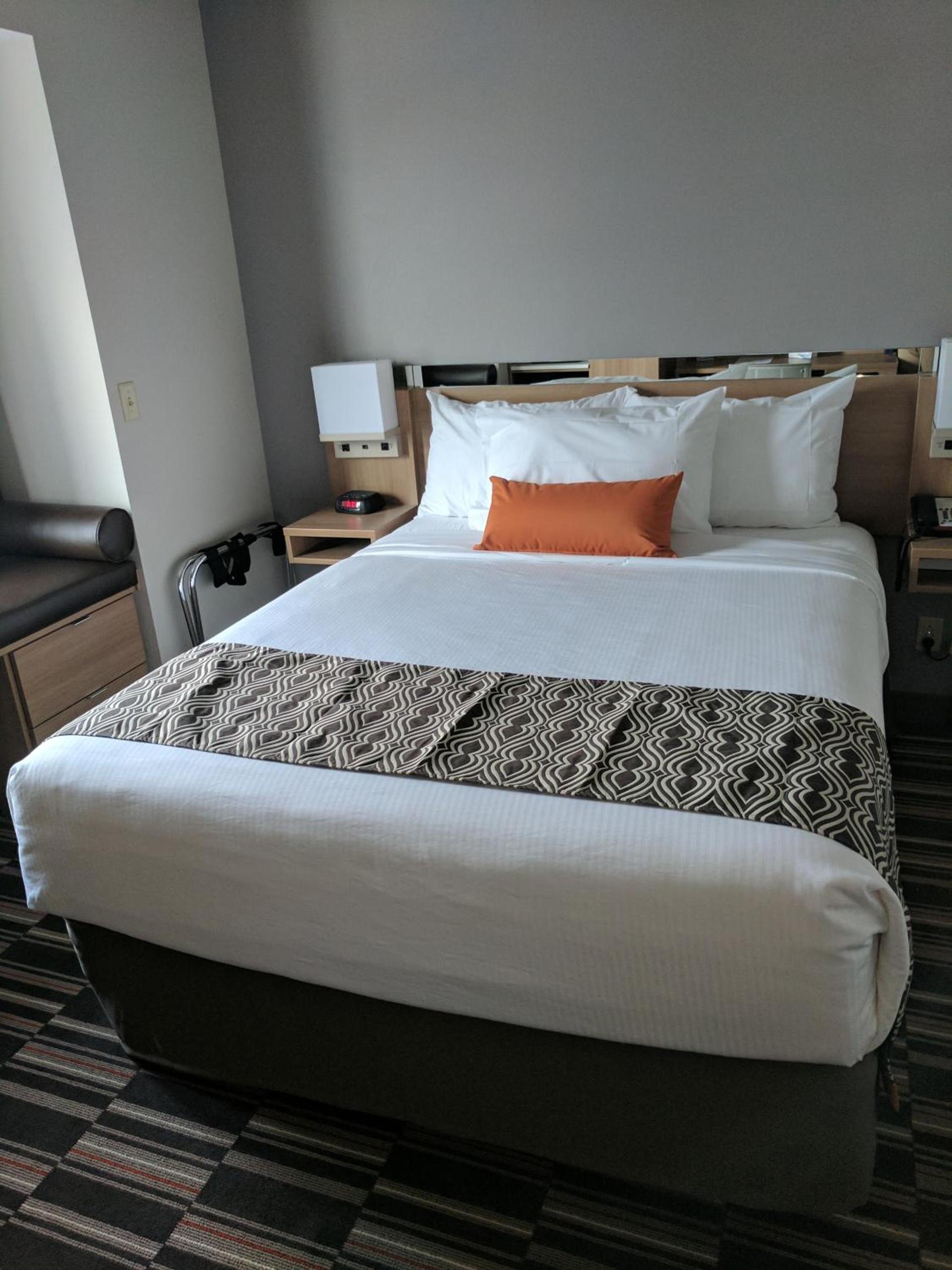 Microtel Inn & Suites by Wyndham Clarion photo 85