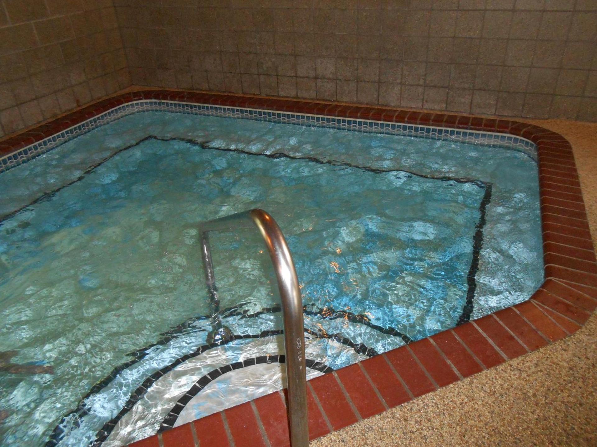 AmericInn by Wyndham Stillwater photo 36