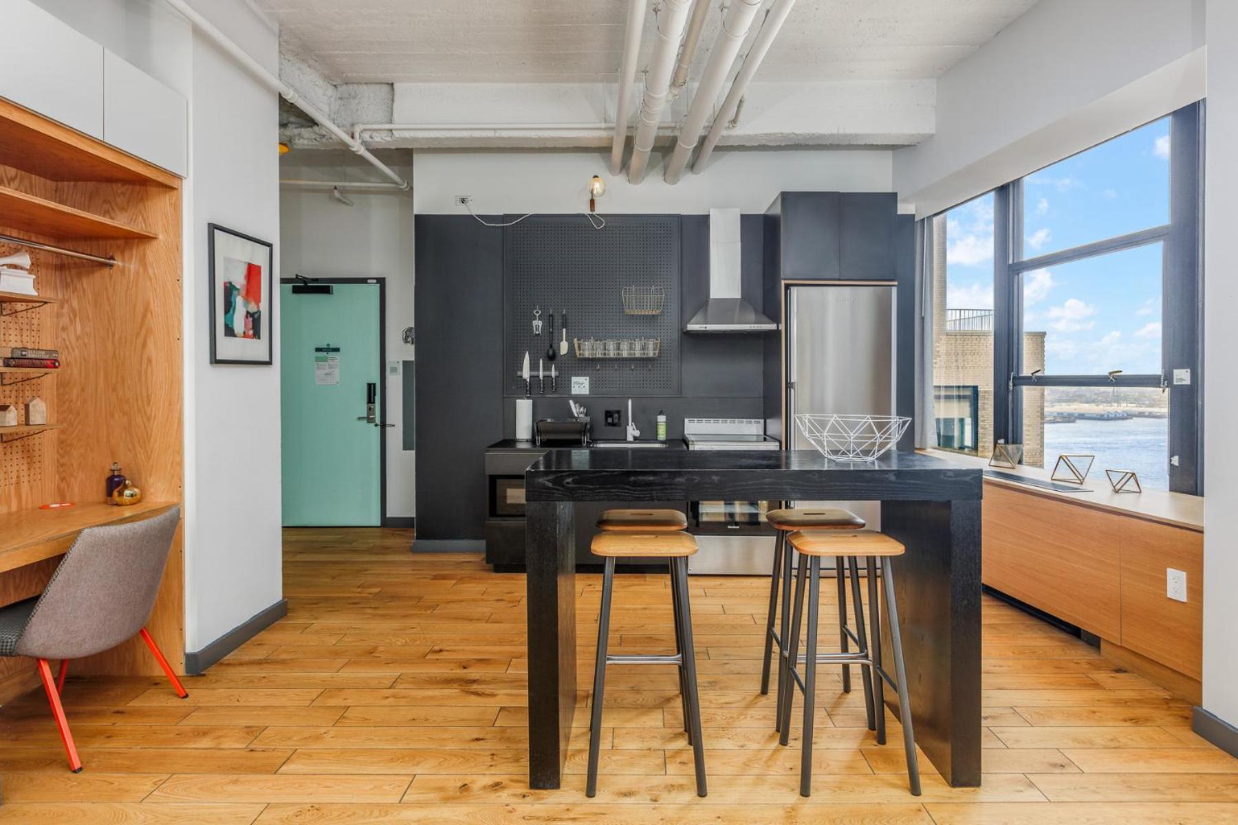 Placemakr Wall Street photo 5