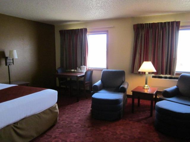 AmericInn by Wyndham West Bend photo 32
