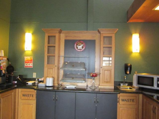 AmericInn by Wyndham West Bend photo 35