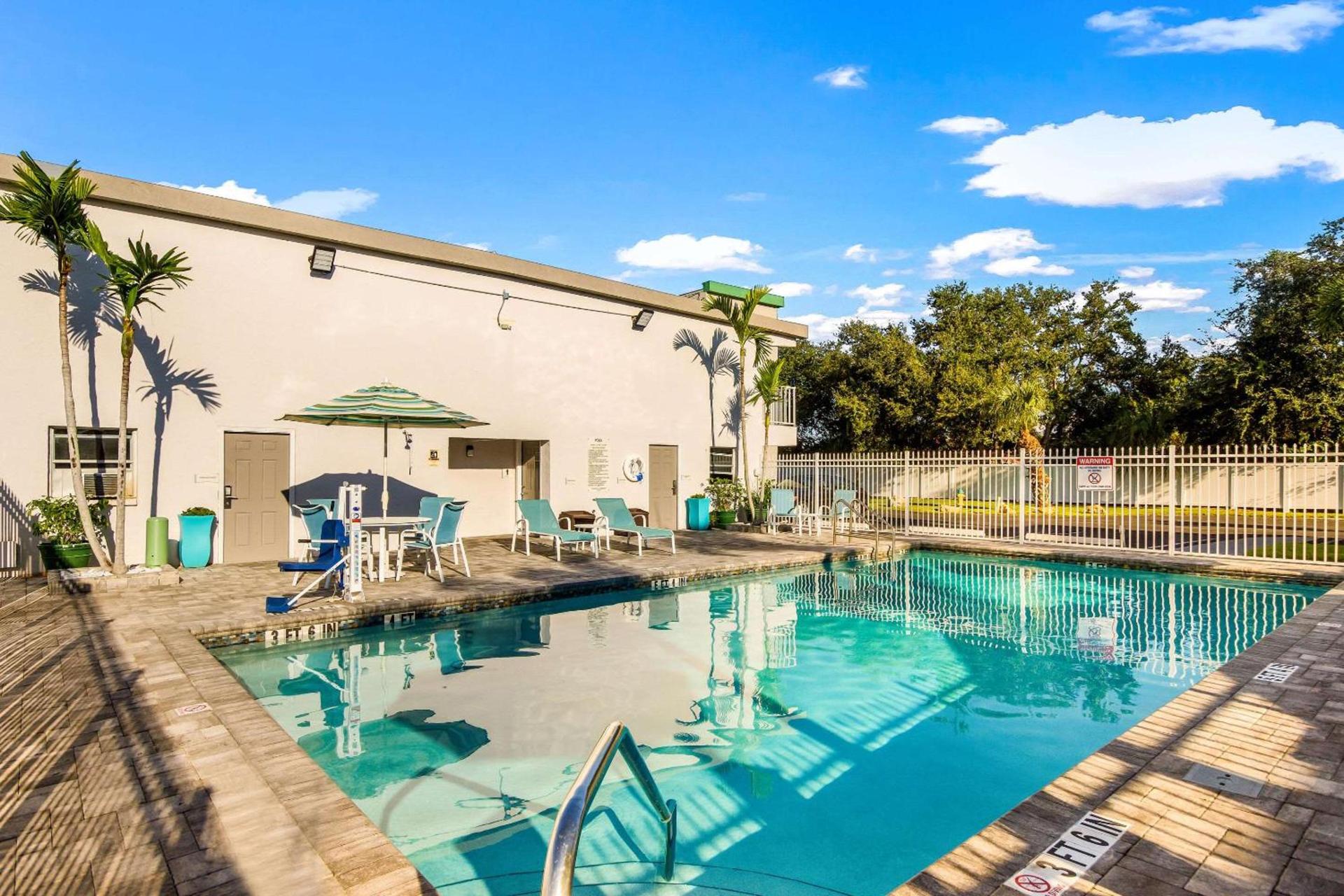 Quality Inn Bradenton - Sarasota North photo 31