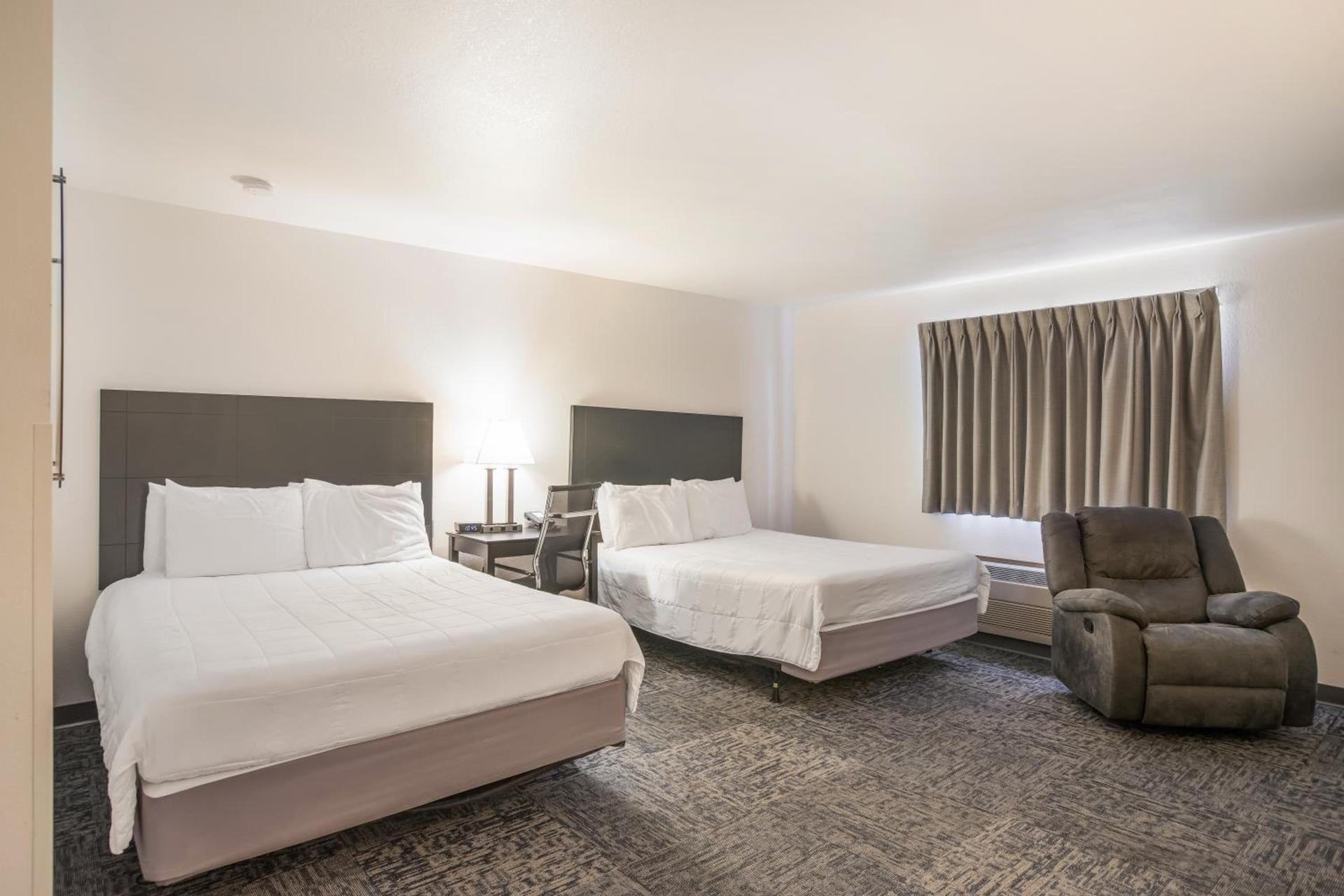 Americas Best Value Inn & Suites-Birch Run photo 15