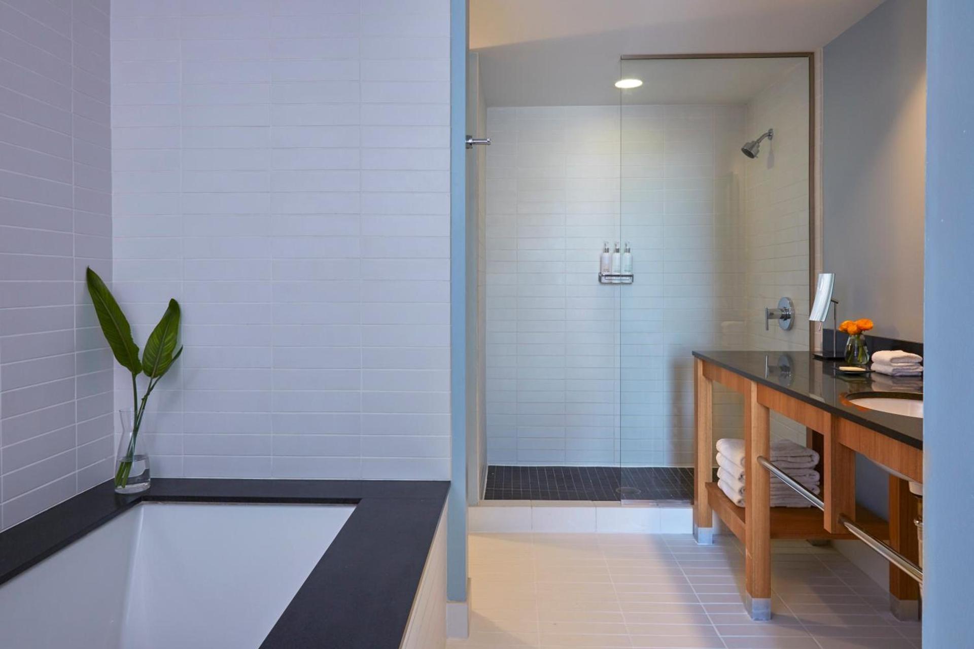 Kimpton Shorebreak Huntington Beach Resort by IHG photo 53