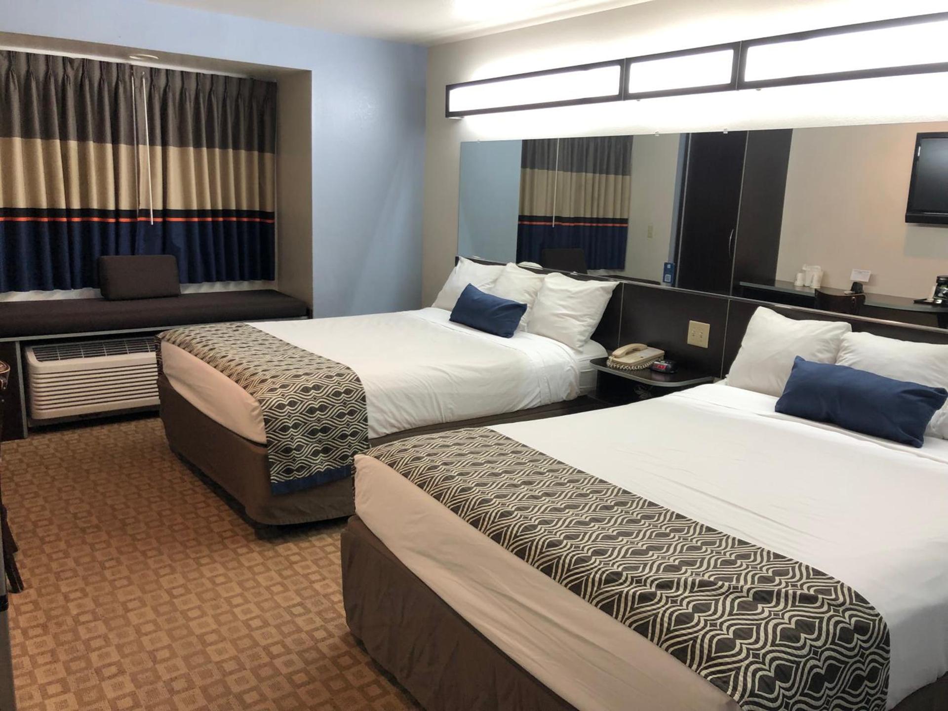 Microtel Inn & Suites by Wyndham Klamath Falls photo 23