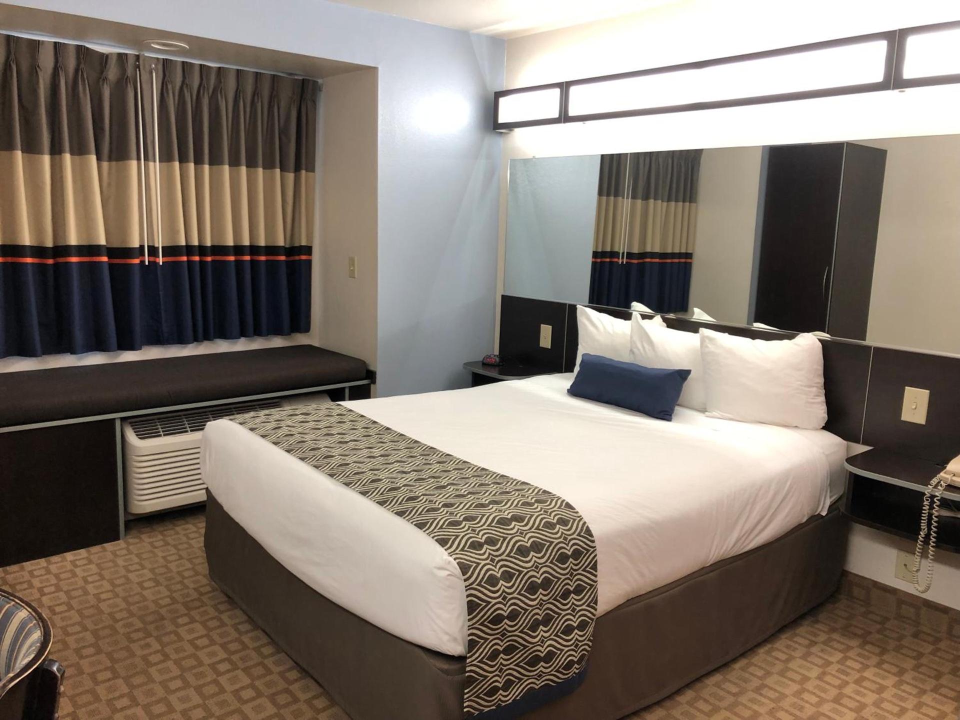 Microtel Inn & Suites by Wyndham Klamath Falls photo 33