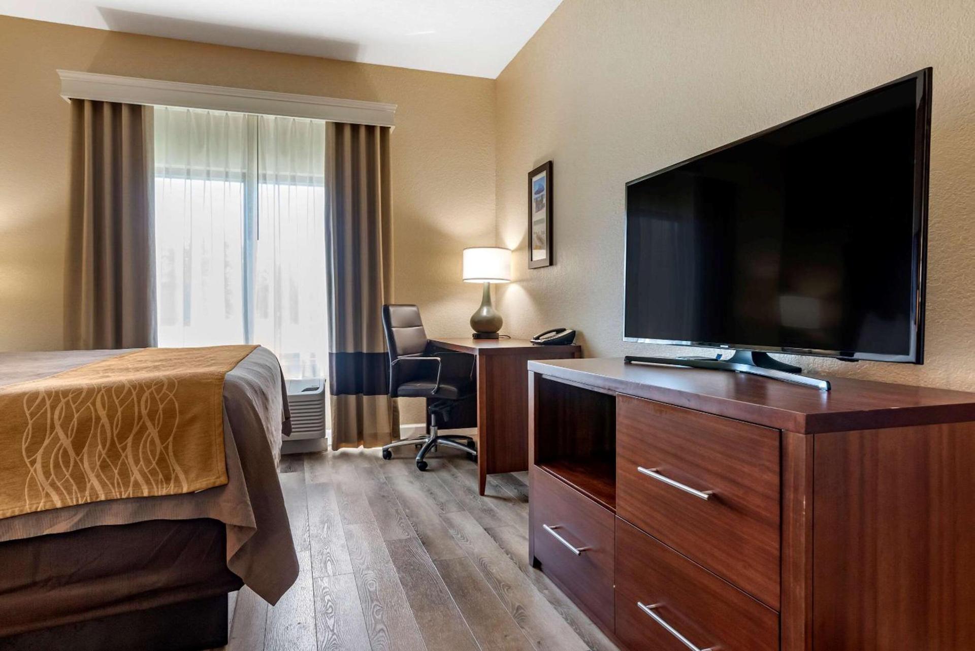 Comfort Inn & Suites Fort Walton Beach - Destin West photo 15