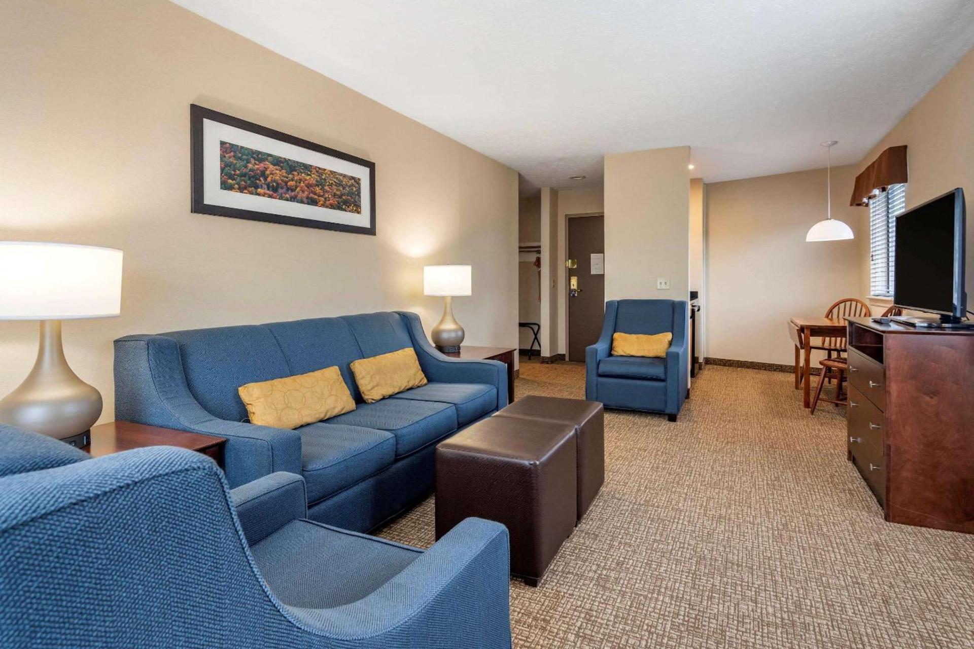 Comfort Inn & Suites Montpelier-Berlin photo 22