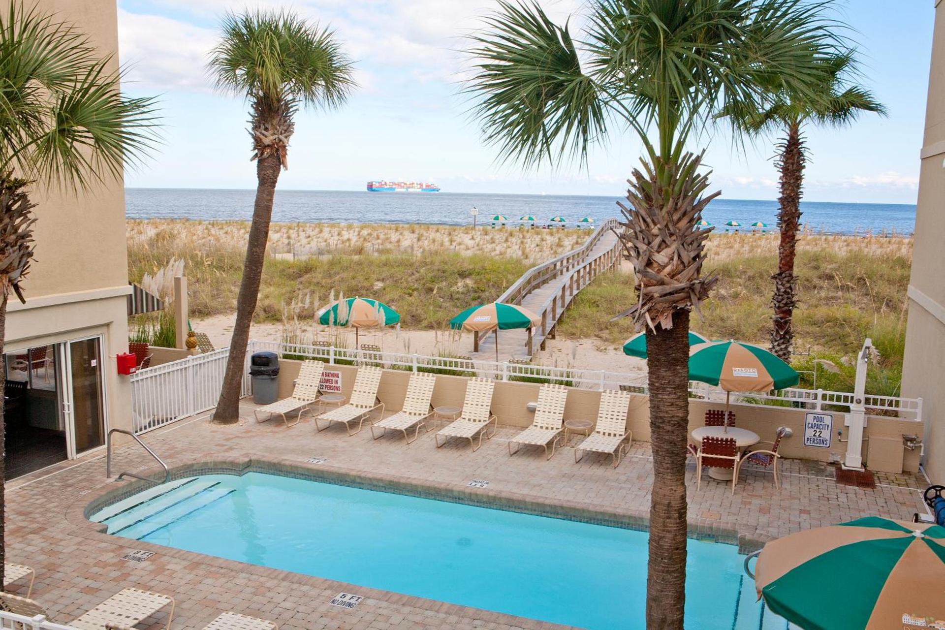 DeSoto Beach Hotel photo 2