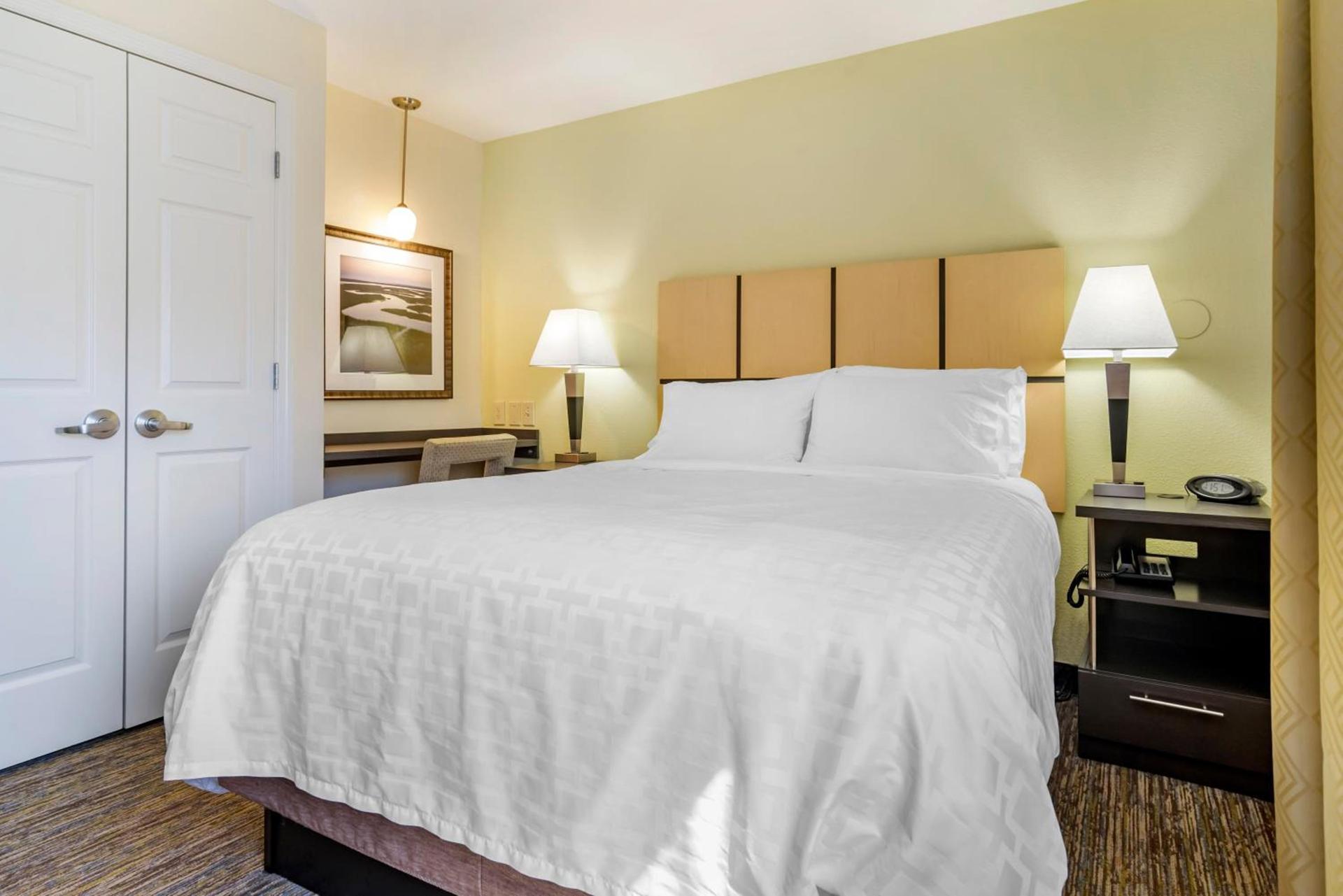 Candlewood Suites Alabaster by IHG photo 18