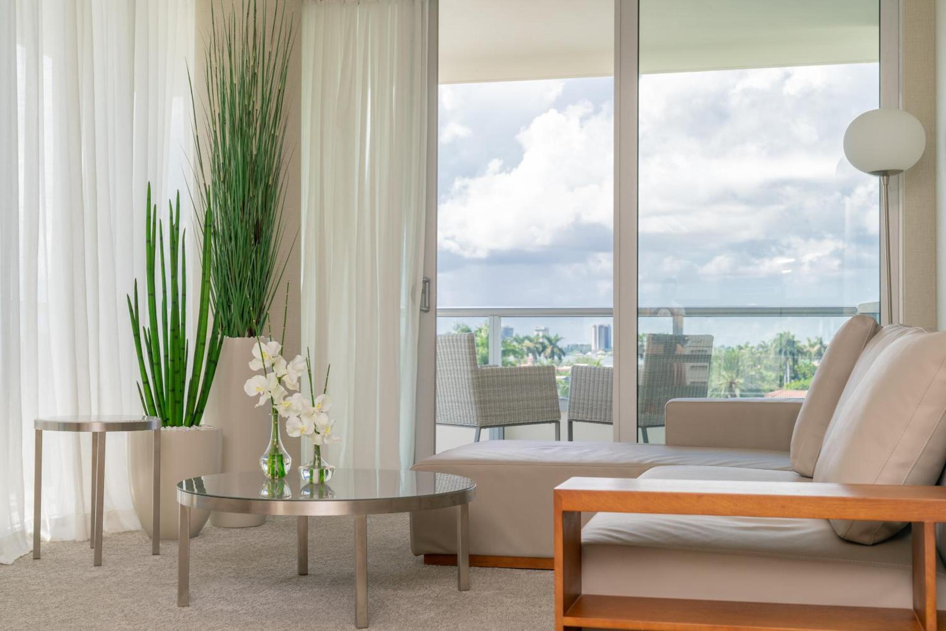 The Altair Bay Harbor Hotel photo 72
