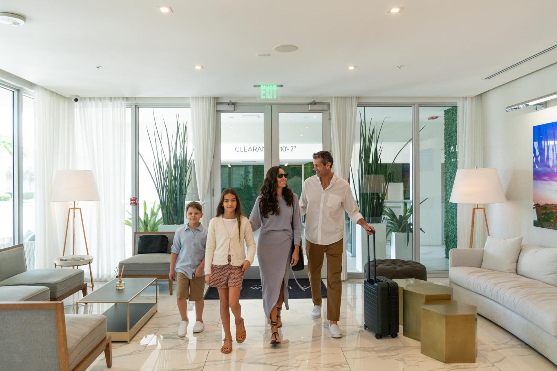 The Altair Bay Harbor Hotel photo 54