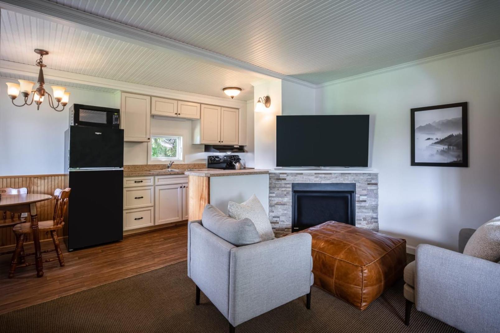 Placid Bay Hotel photo 21