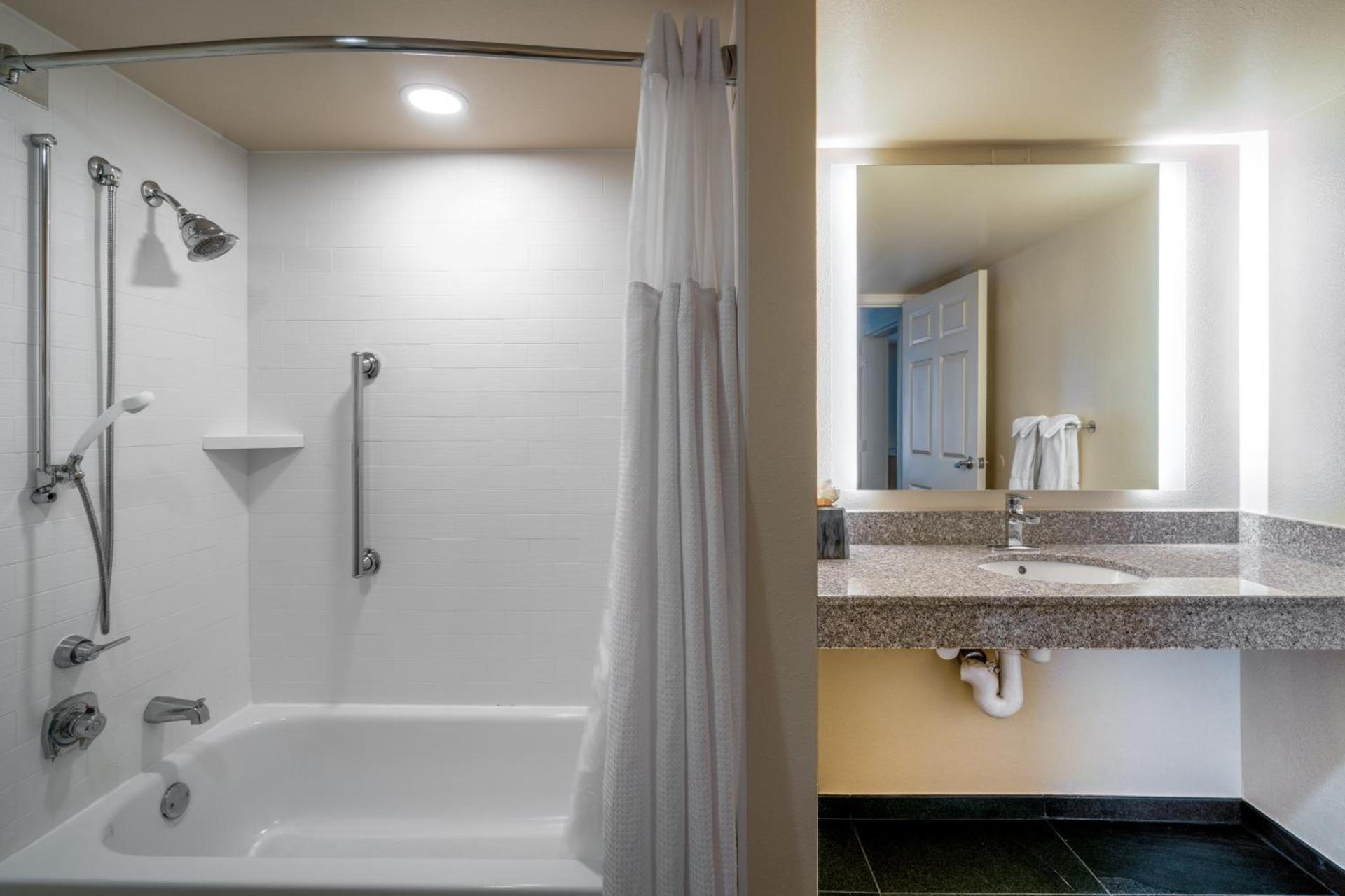 Staybridge Suites Memphis-Poplar Ave East by IHG photo 70