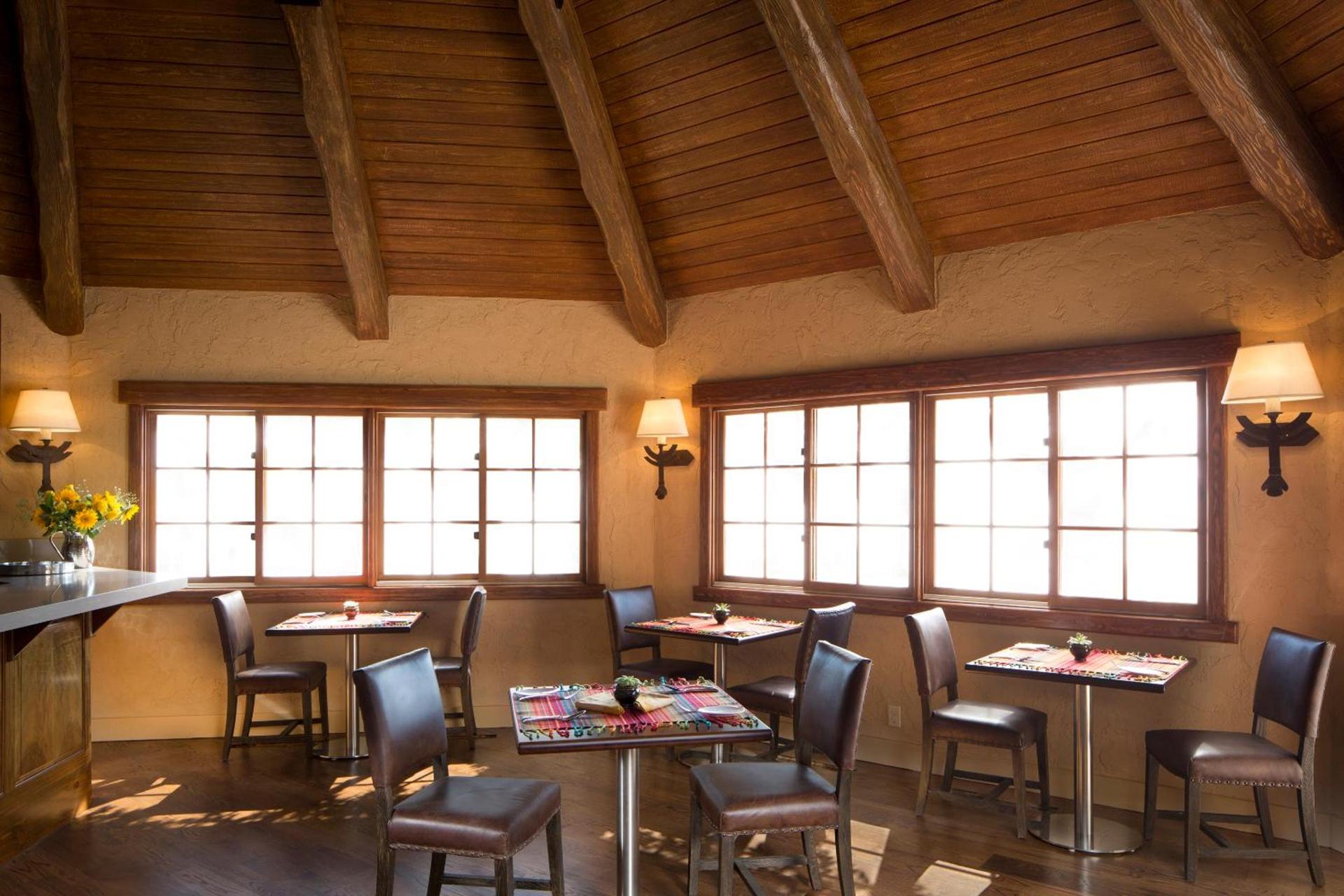 Rancho Caymus Inn photo 20