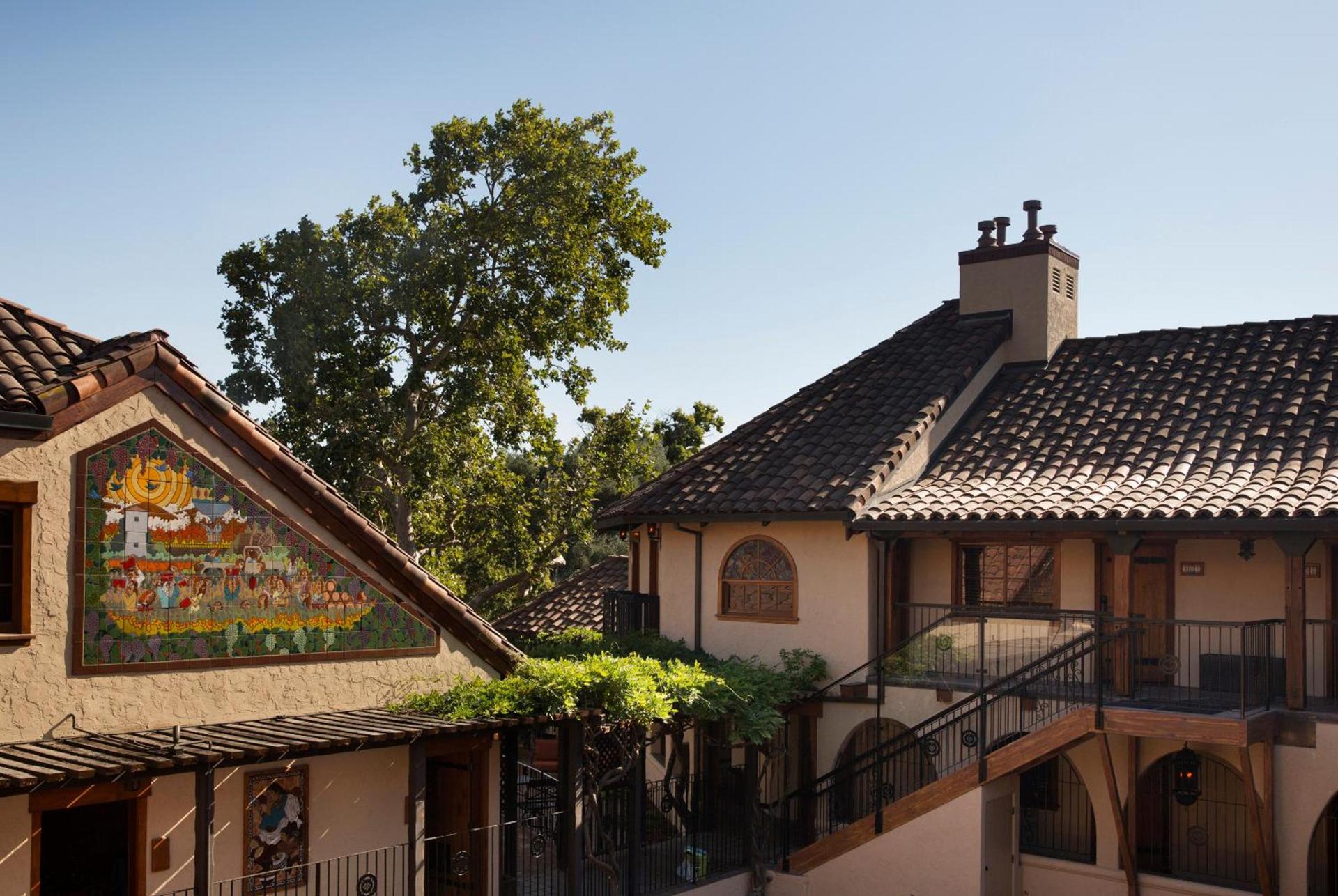 Rancho Caymus Inn photo 1