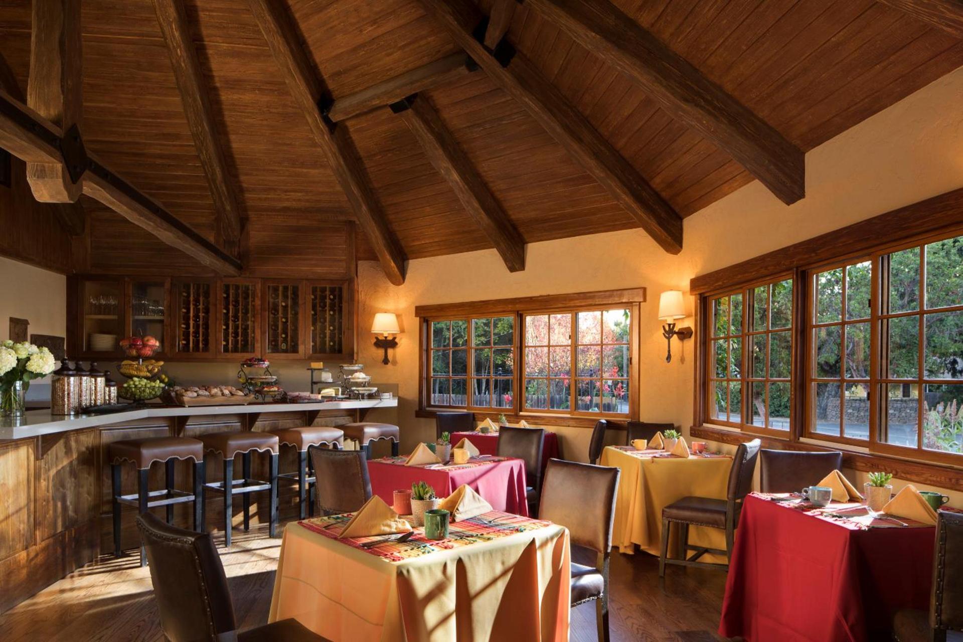Rancho Caymus Inn photo 13